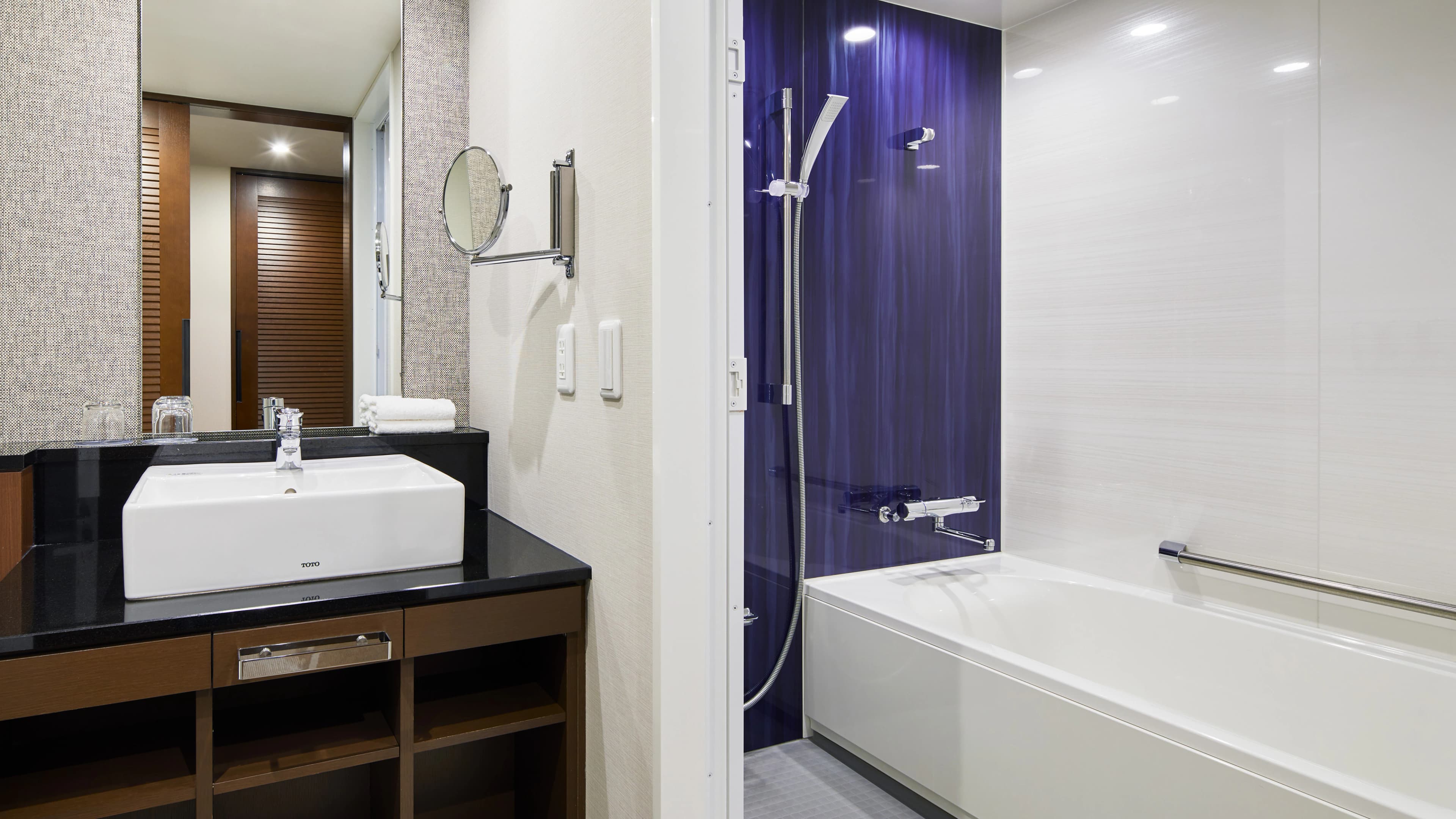 Sheraton Grande Tokyo Bay Hotel - Image 5