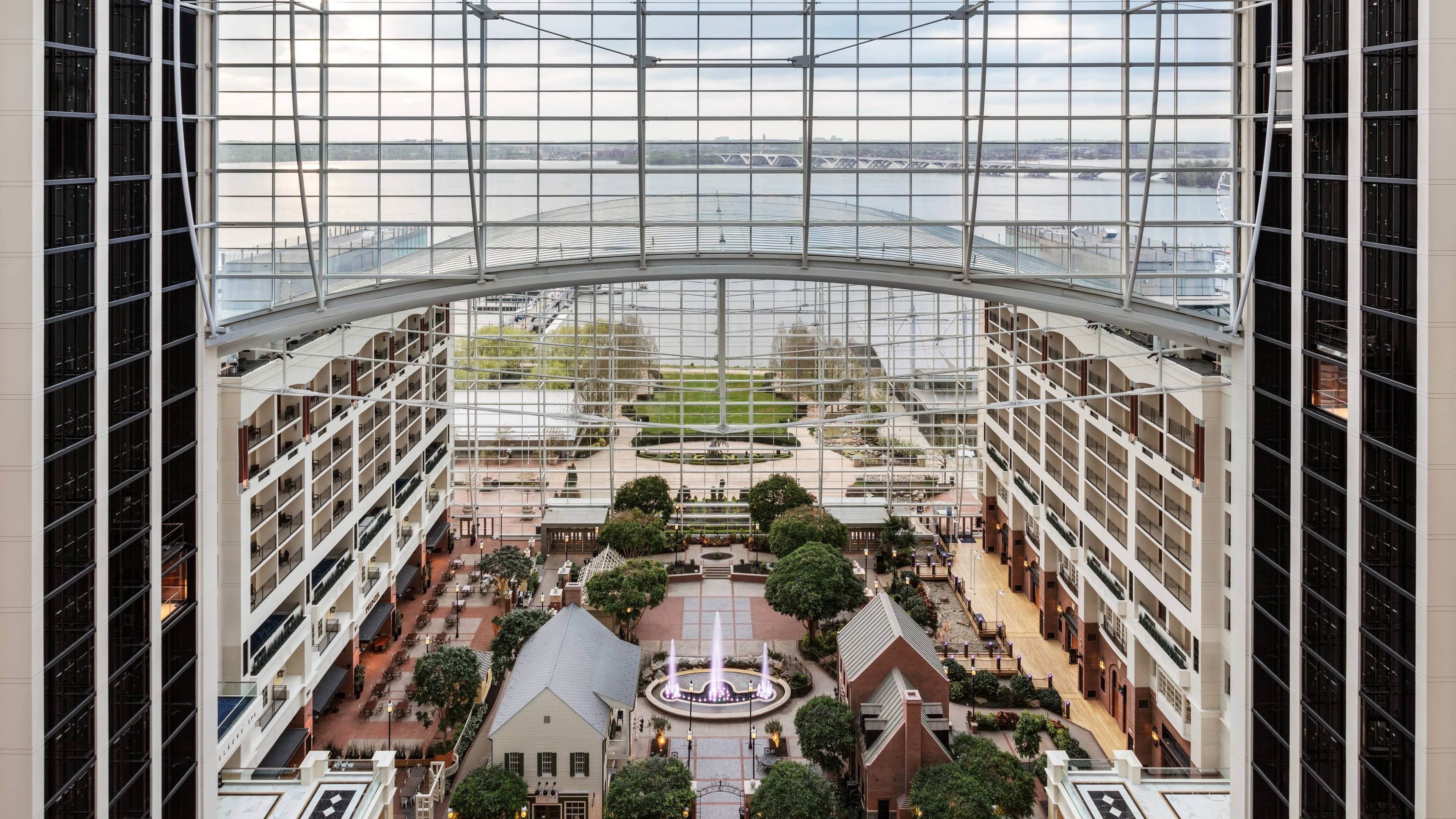 Gaylord National Resort & Convention Center - Image 5