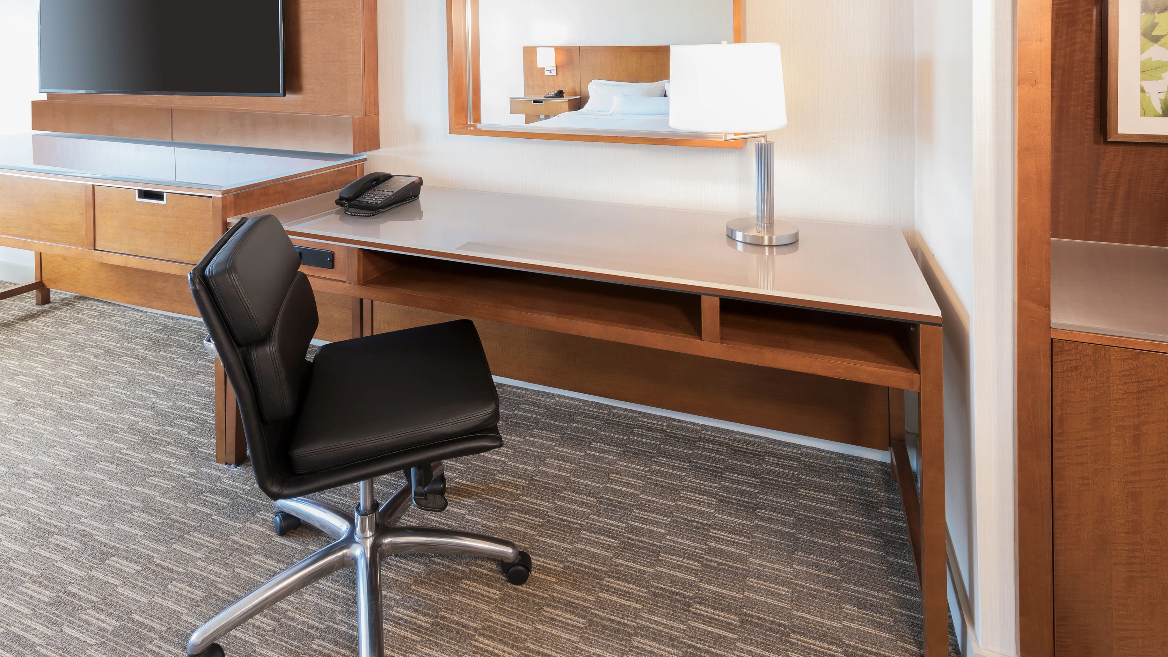 The Westin Ottawa - Image 3