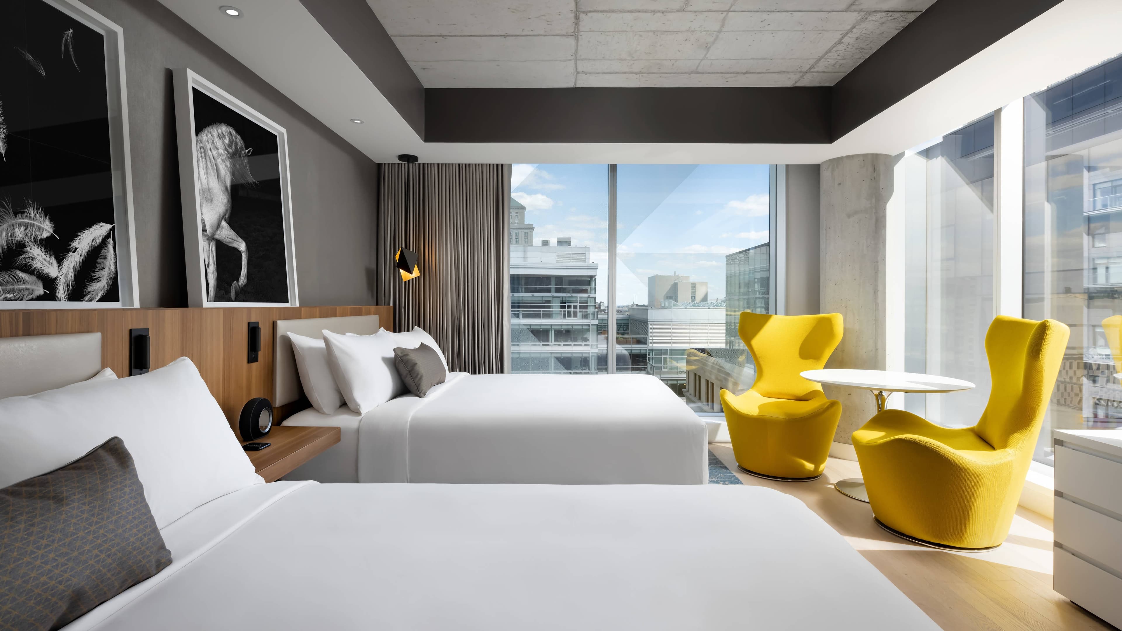 Humaniti Hotel Montreal, Autograph Collection - Image 2