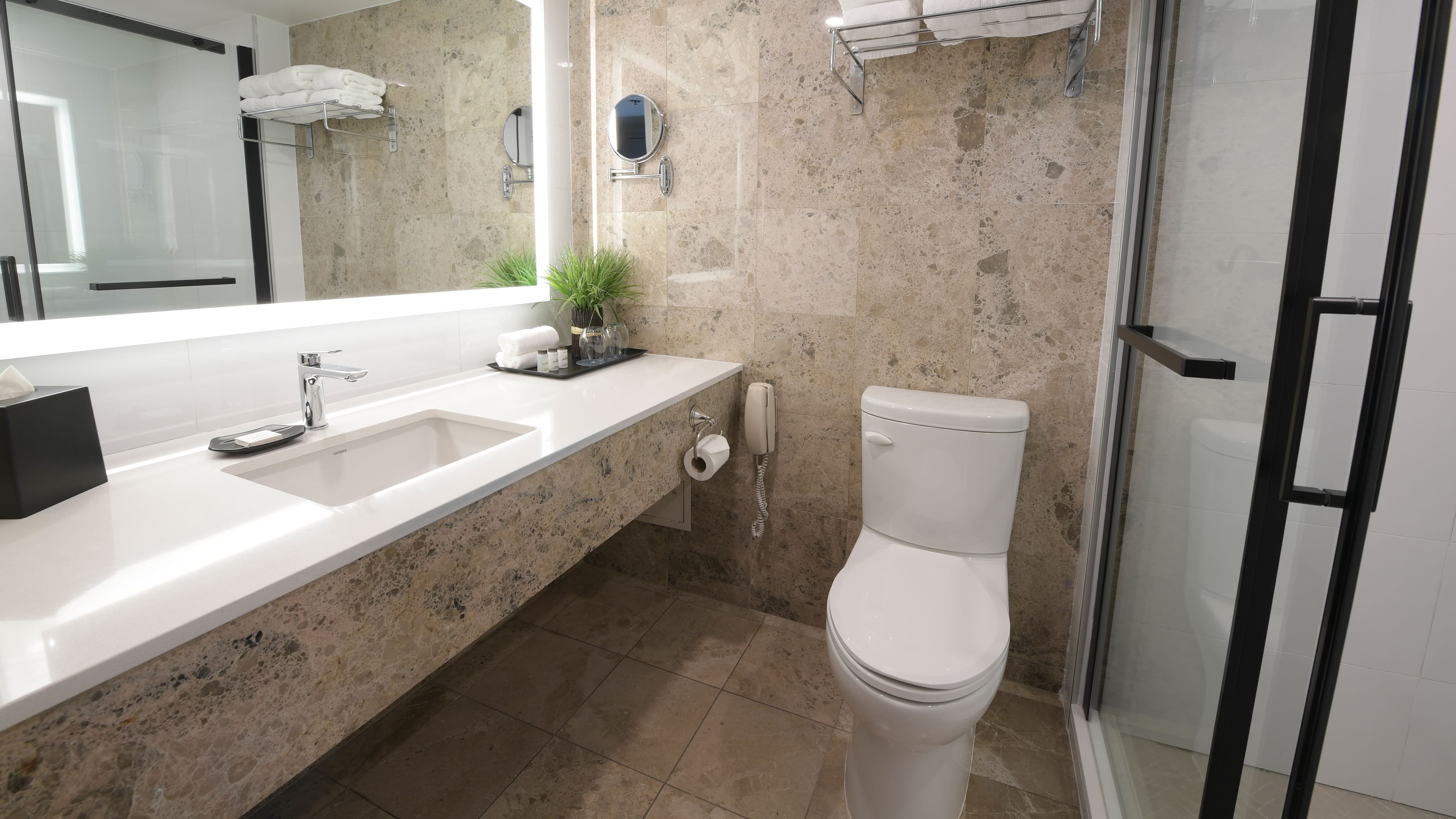 Larger Guest room - Image 2