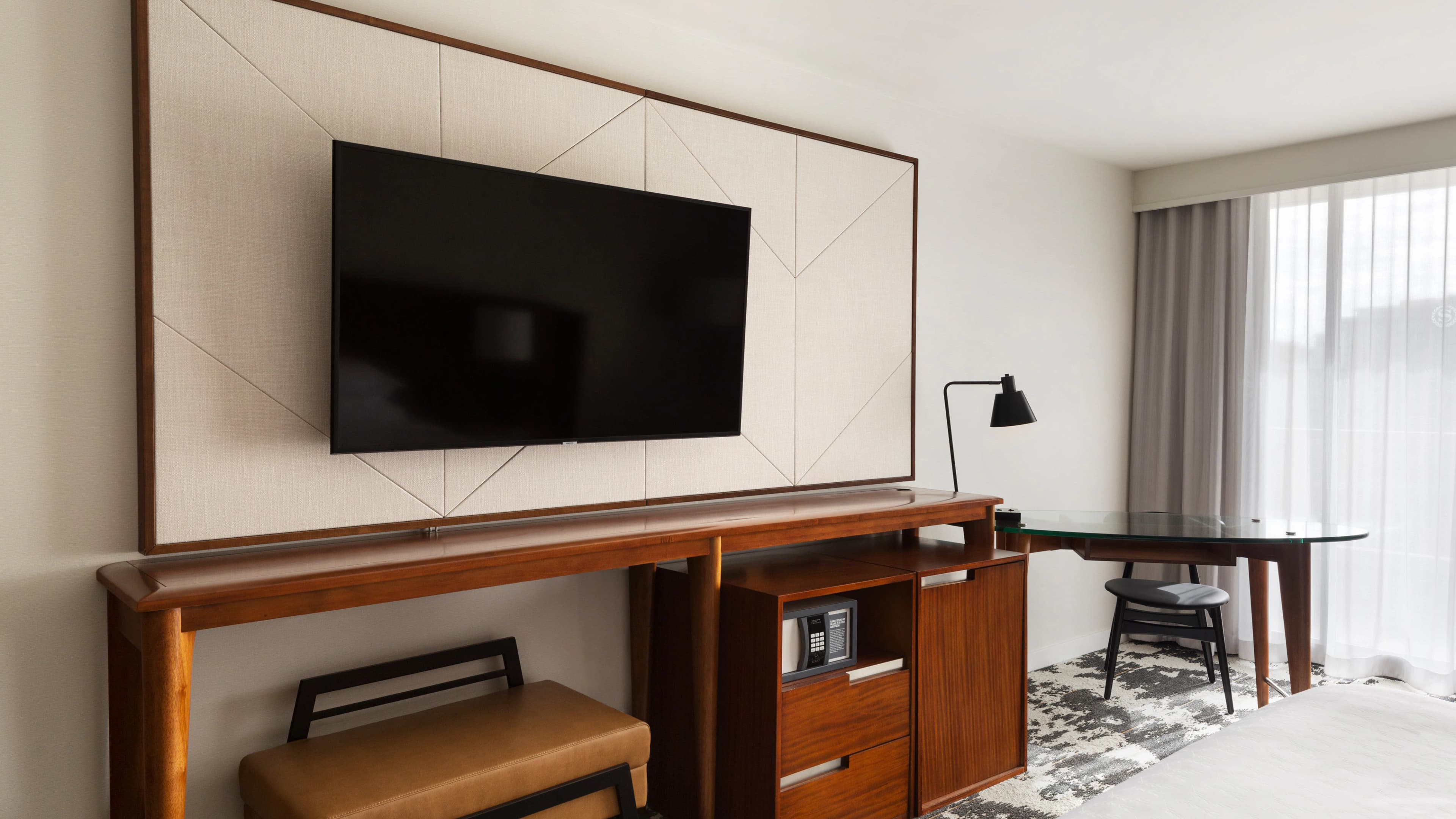 Sheraton Vancouver Airport Hotel - Image 3