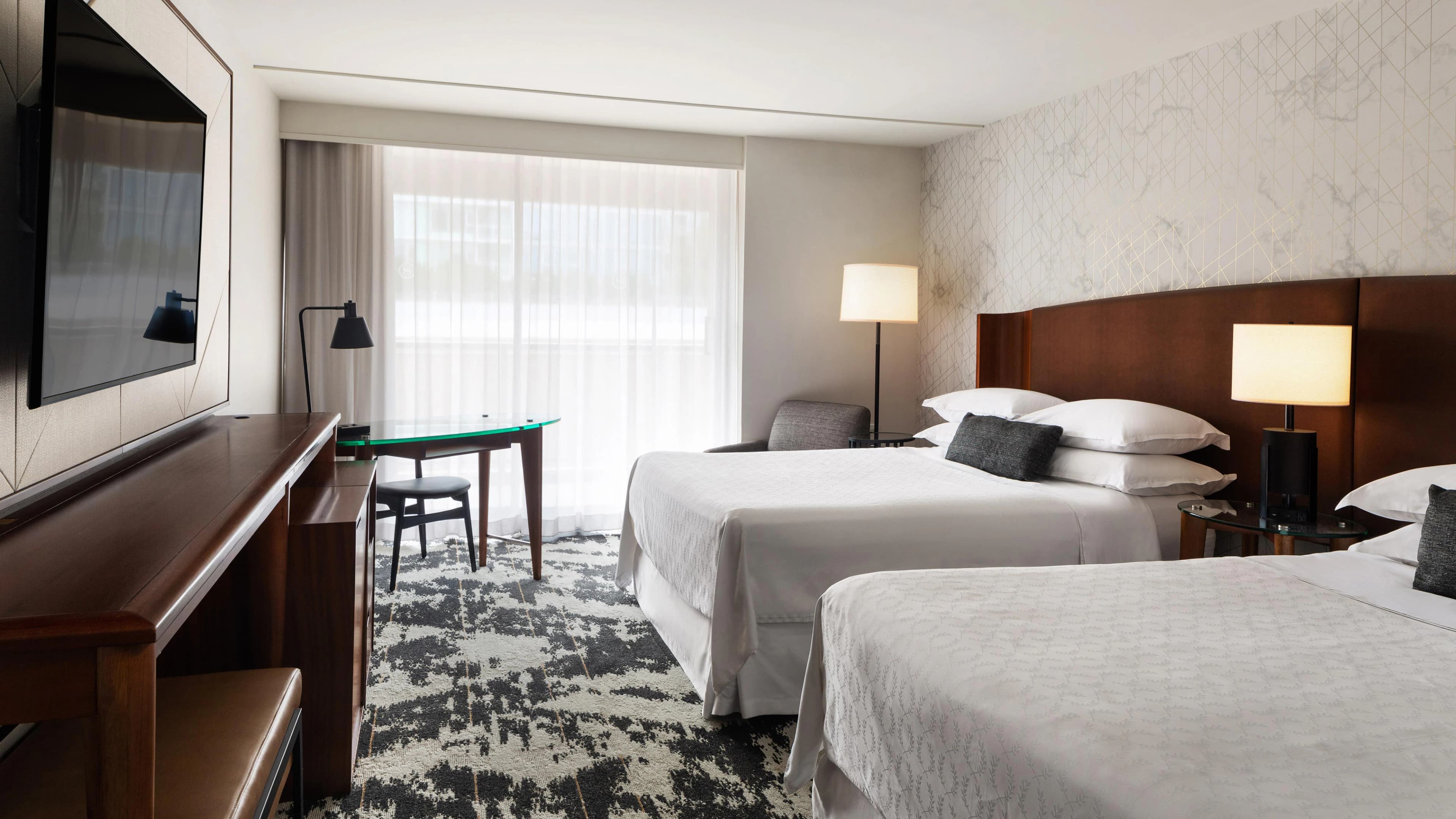 Sheraton Vancouver Airport Hotel - Image 5