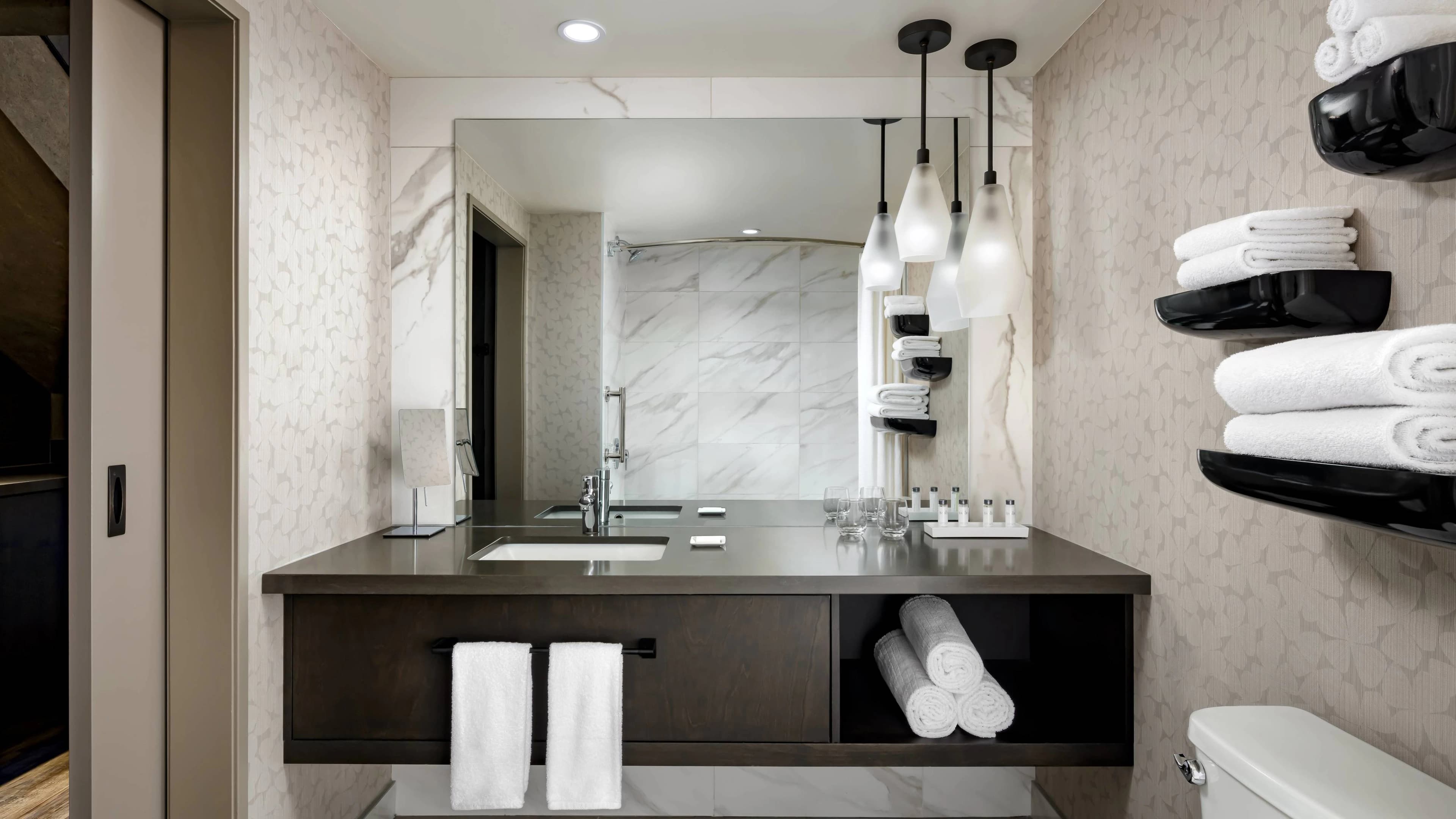 Family room - Image 1