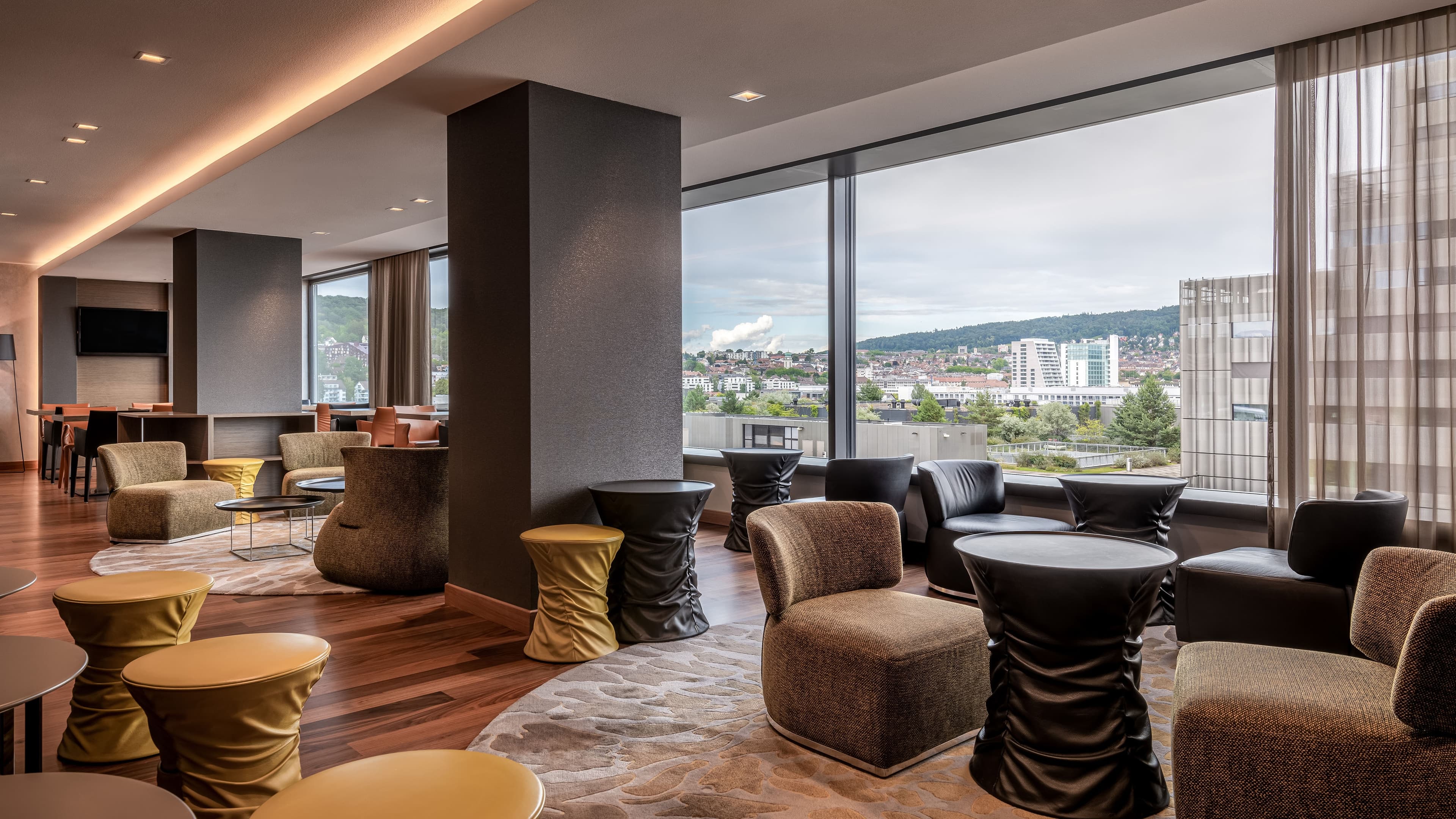 Sheraton Zurich Hotel - Image 4