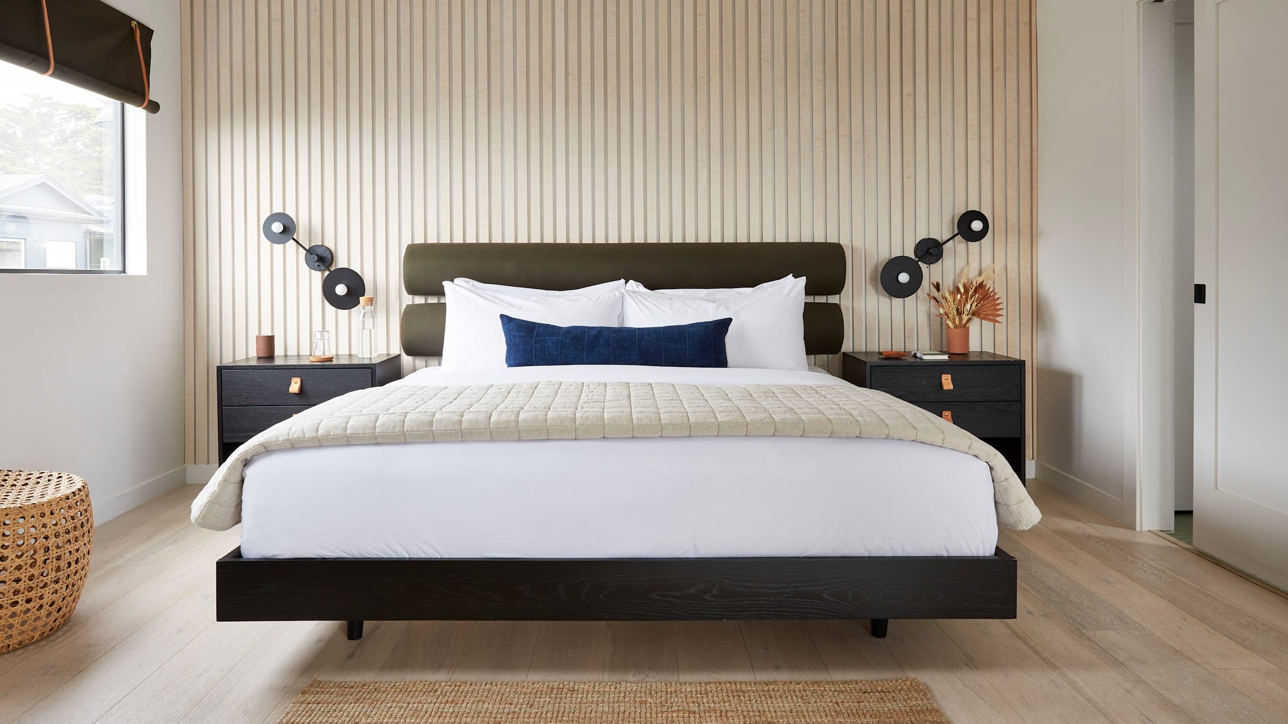 Ocean View King - Image 1