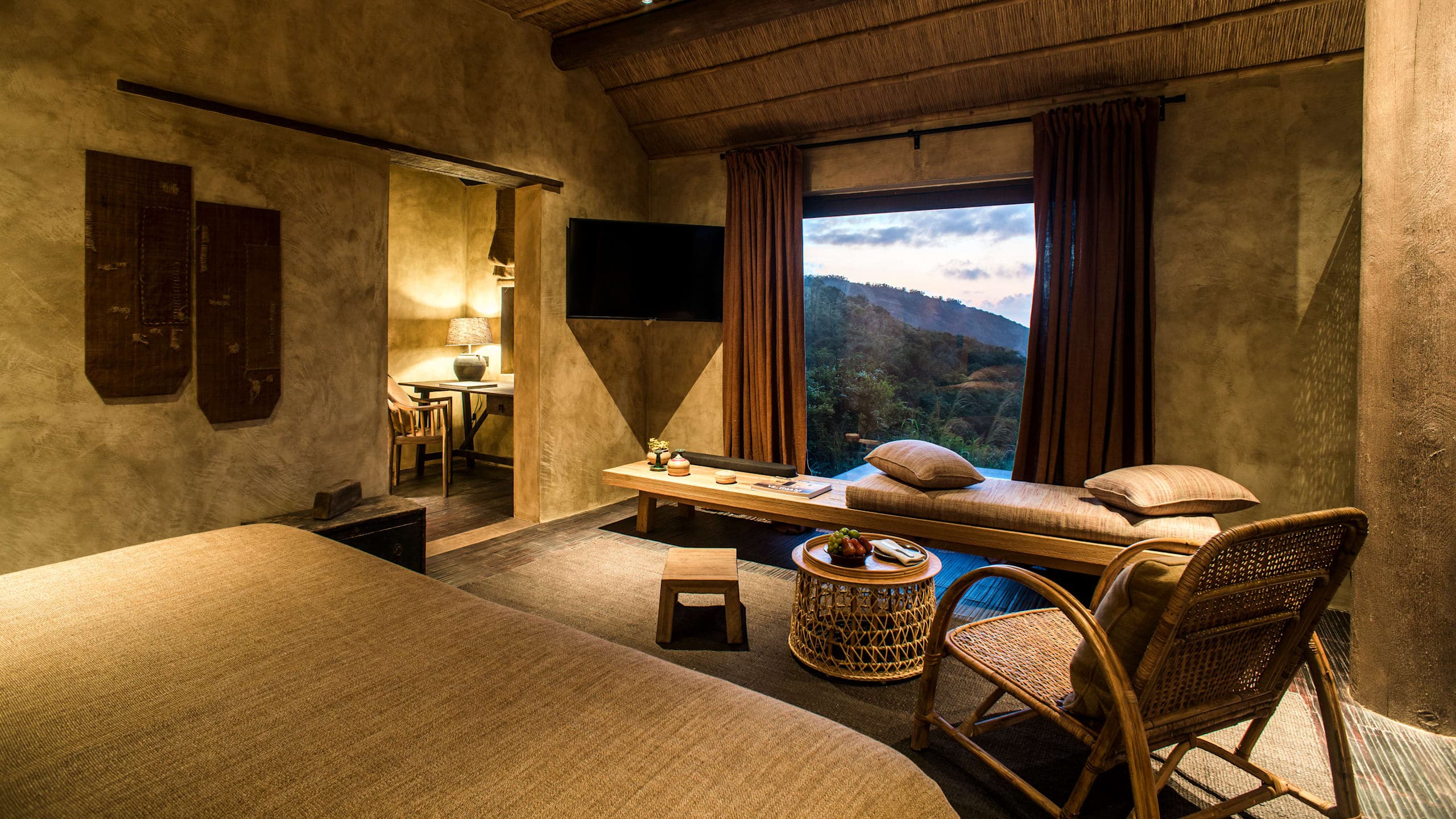 Hill Pool Villa One-Bedroom - Image 27