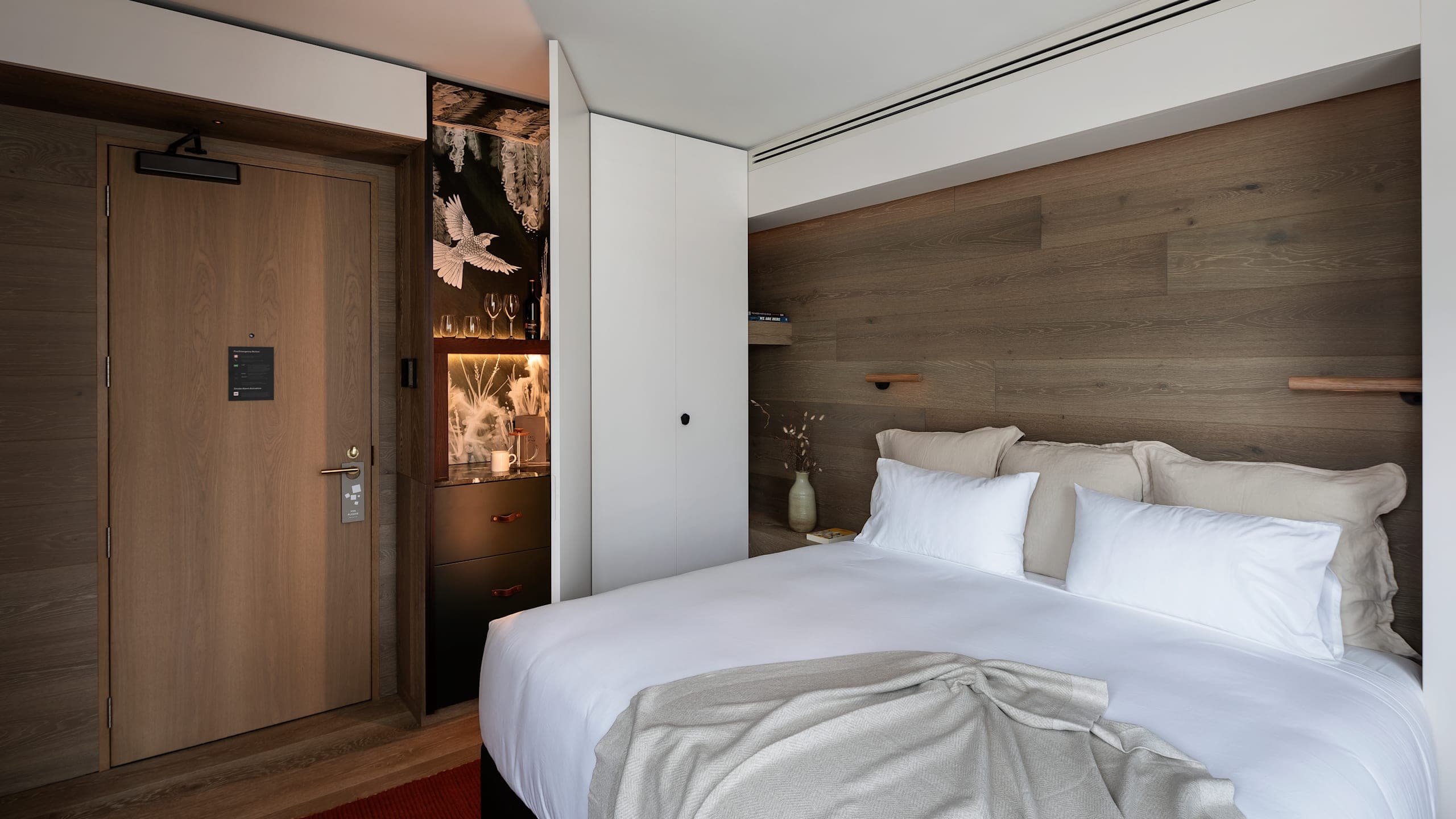 Galway Room - Image 1