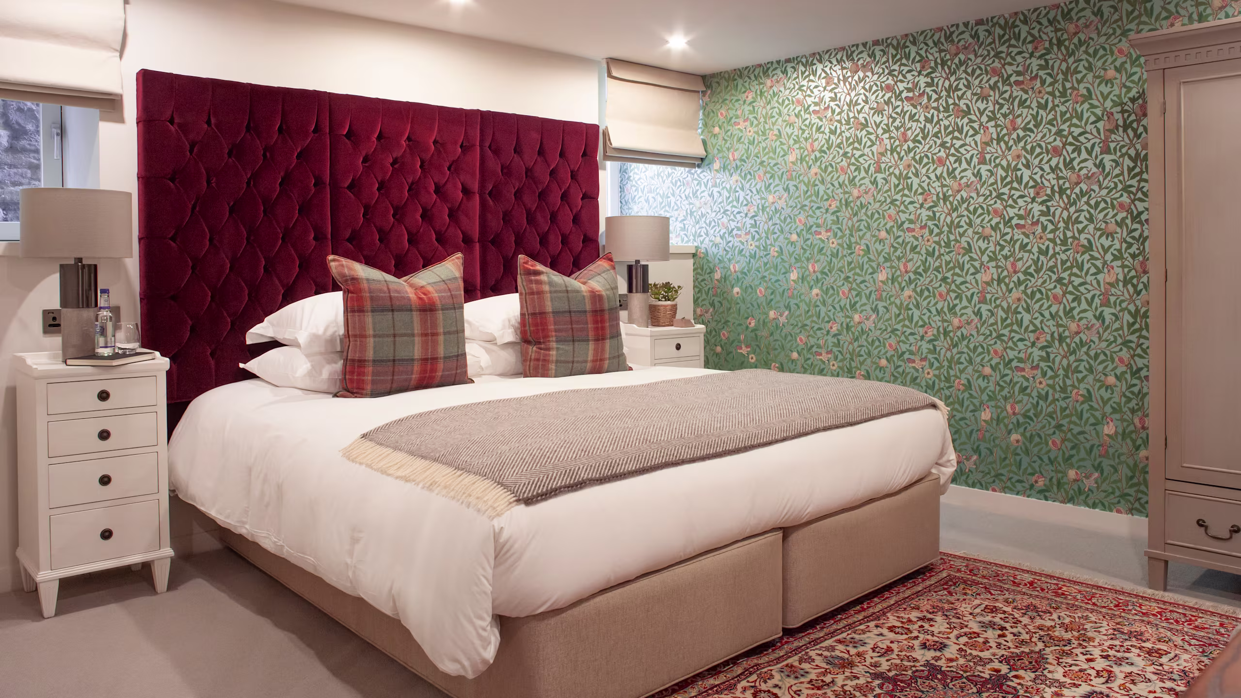 The House Suite - Image 4