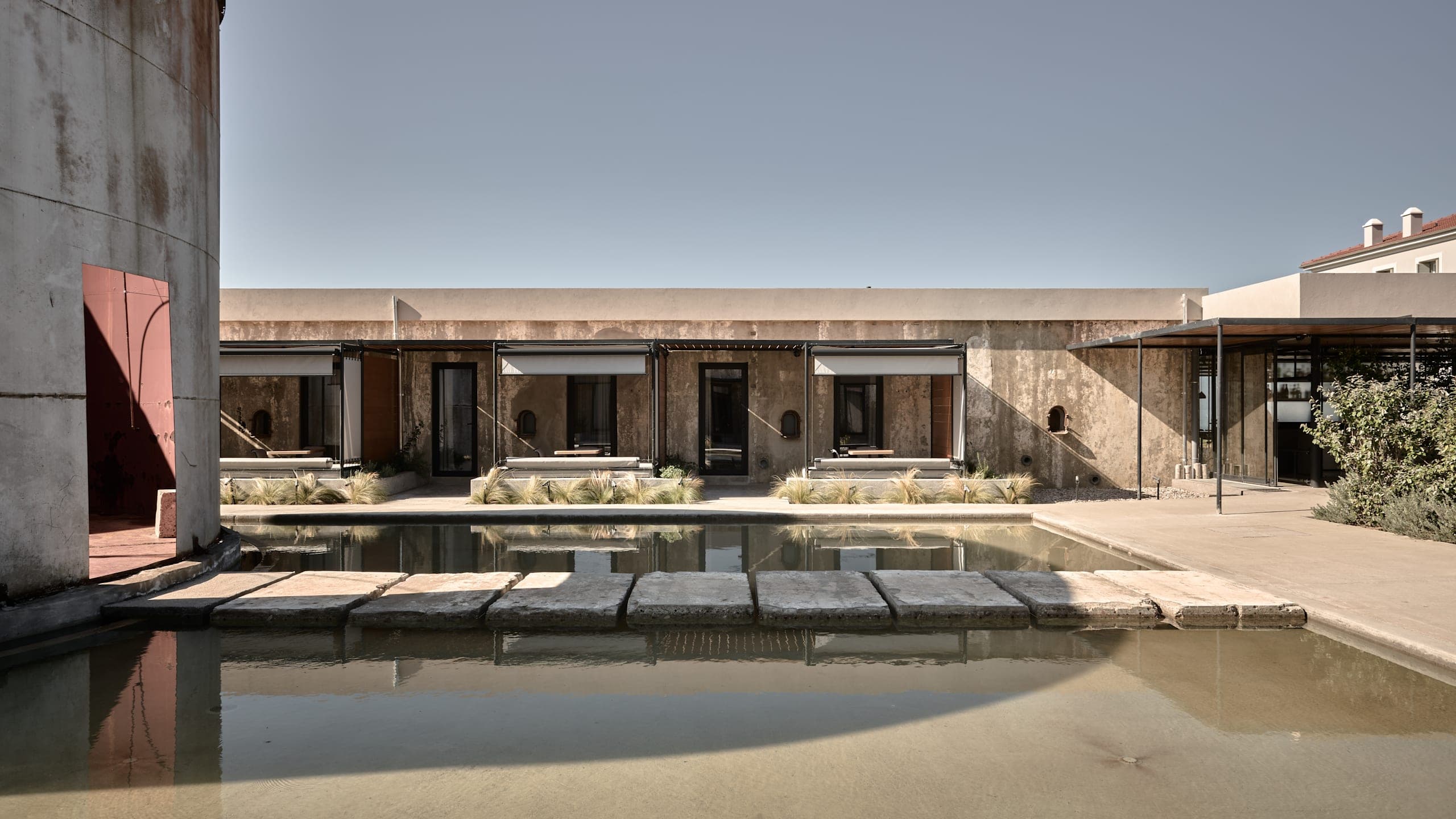 Courtyard WineTank Suite - Image 4