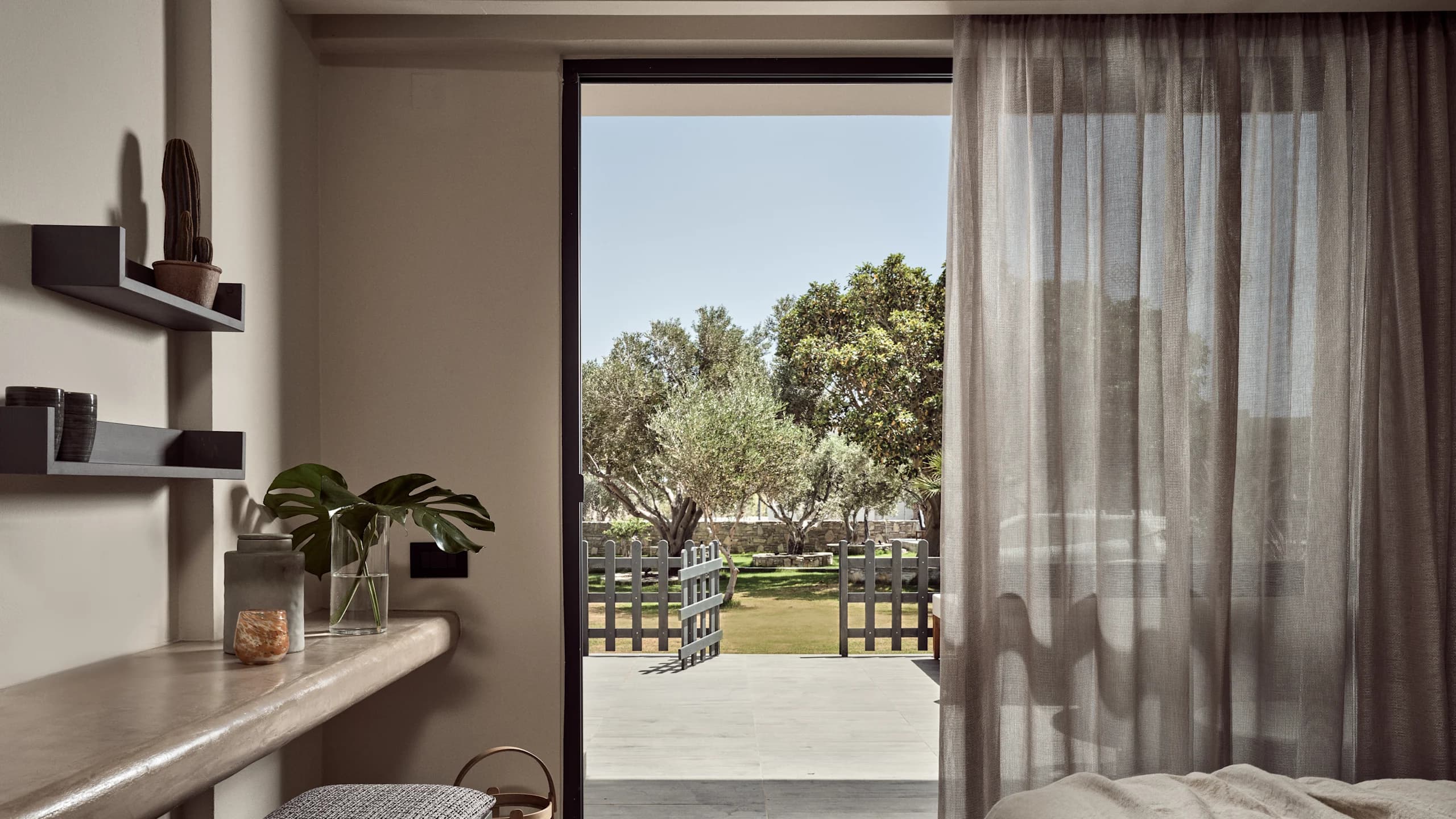 Evergreen Retreat with Terrace - Image 4
