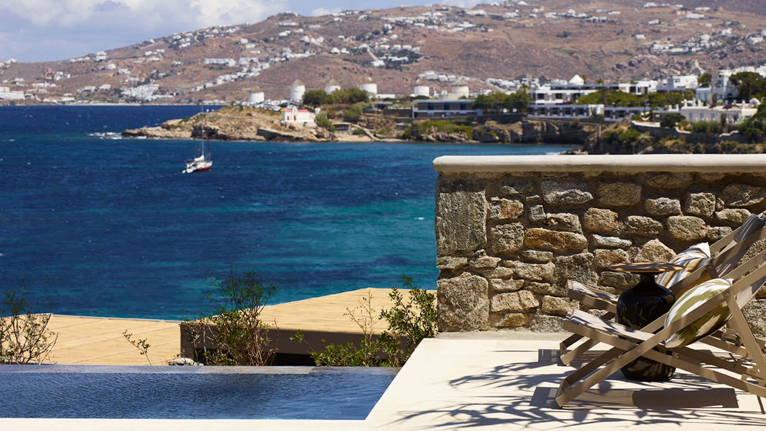 Bonzoe One Bedroom Home Sea View with Heated Private Pool - Image 3