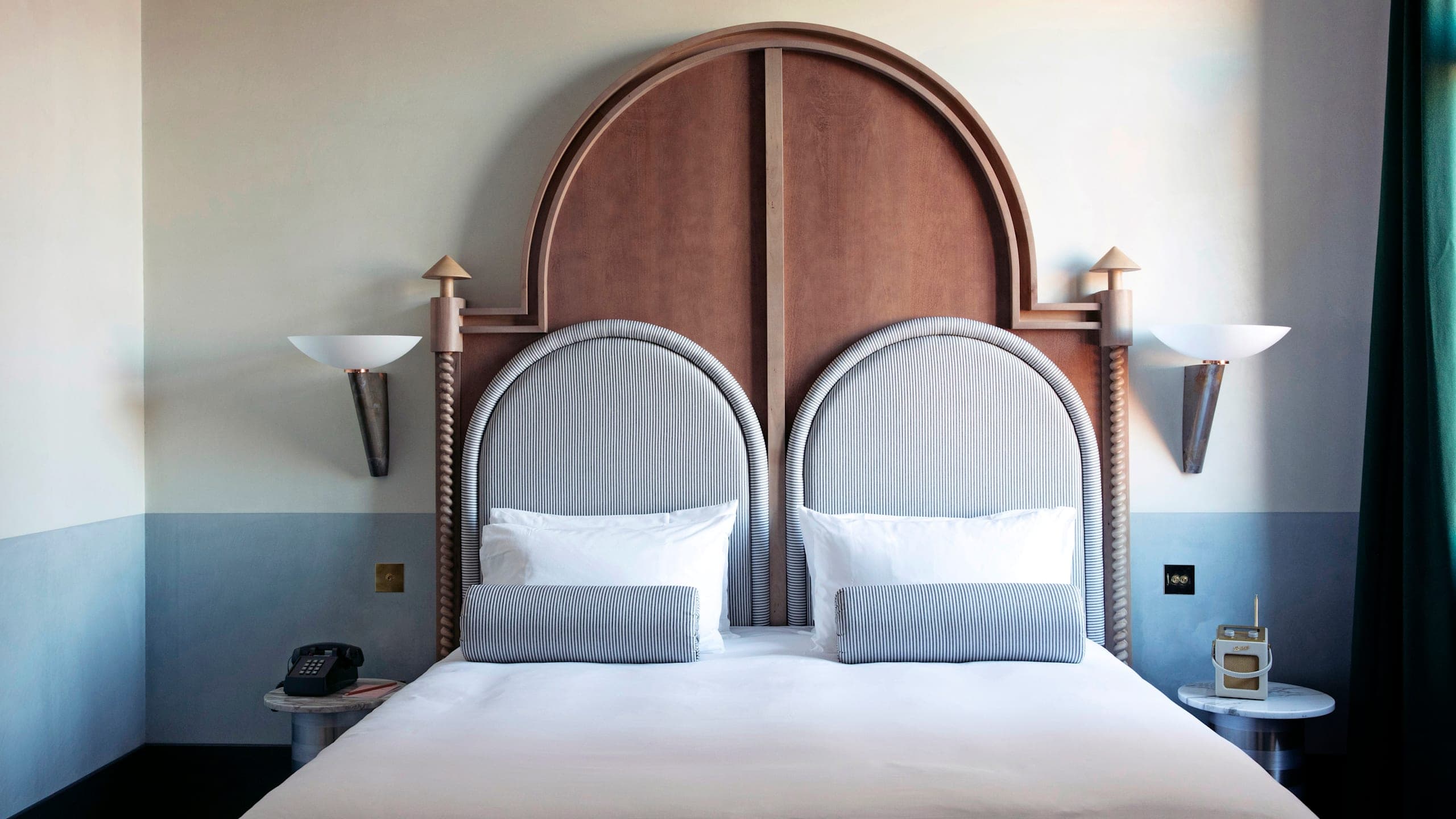 Ognisanti Deluxe Room - Image 4