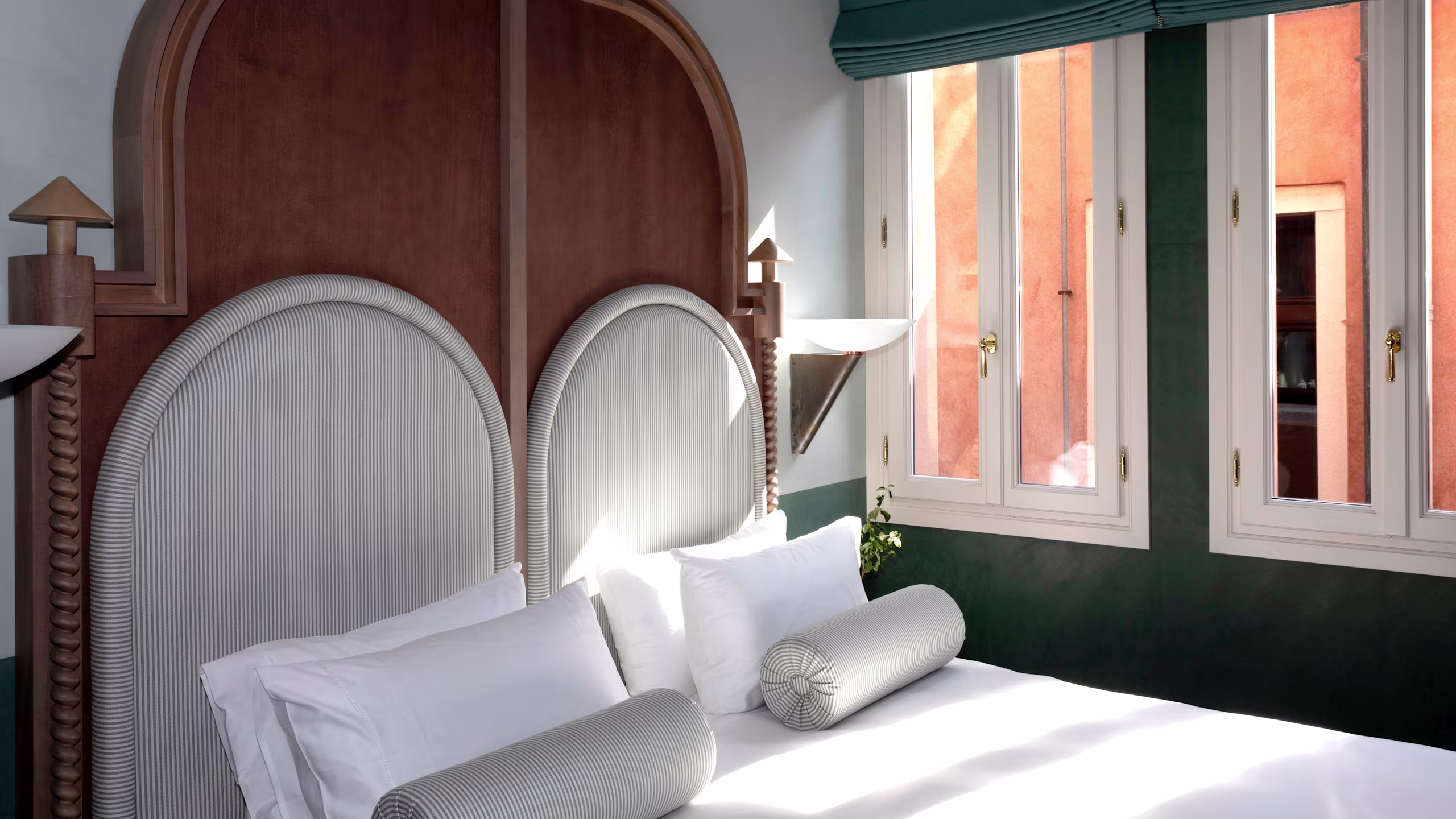 Trovaso Single Room - Image 3