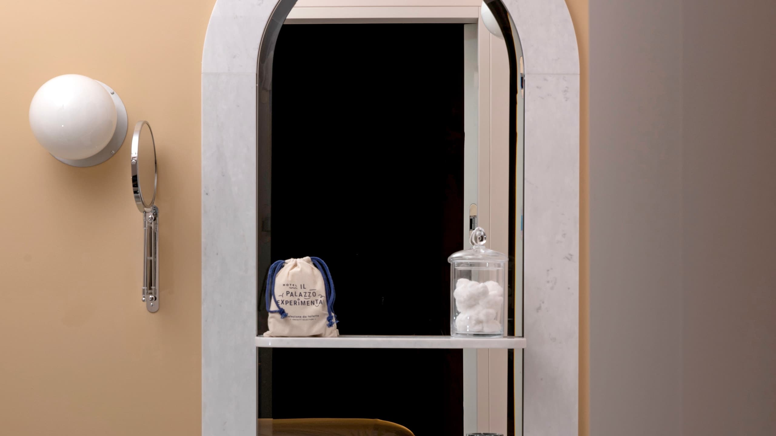 Trovaso Single Room - Image 2