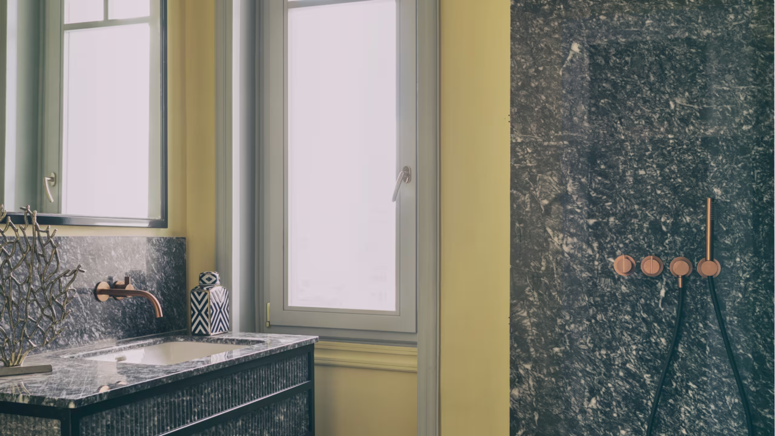 Levadia Suite - Image 1