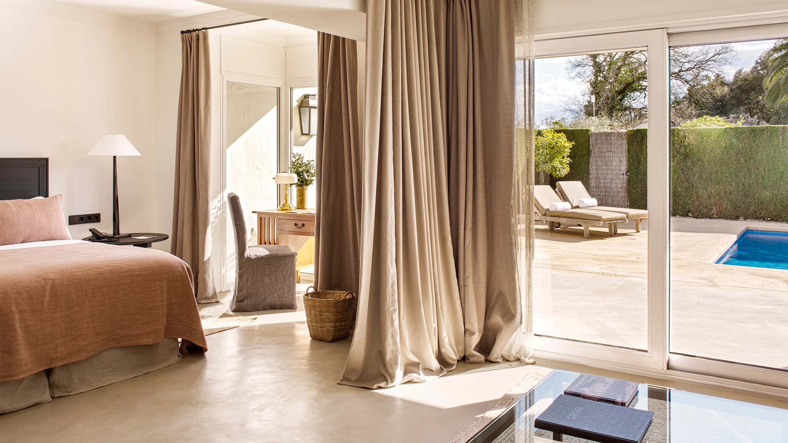 Pool Suite - Image 3