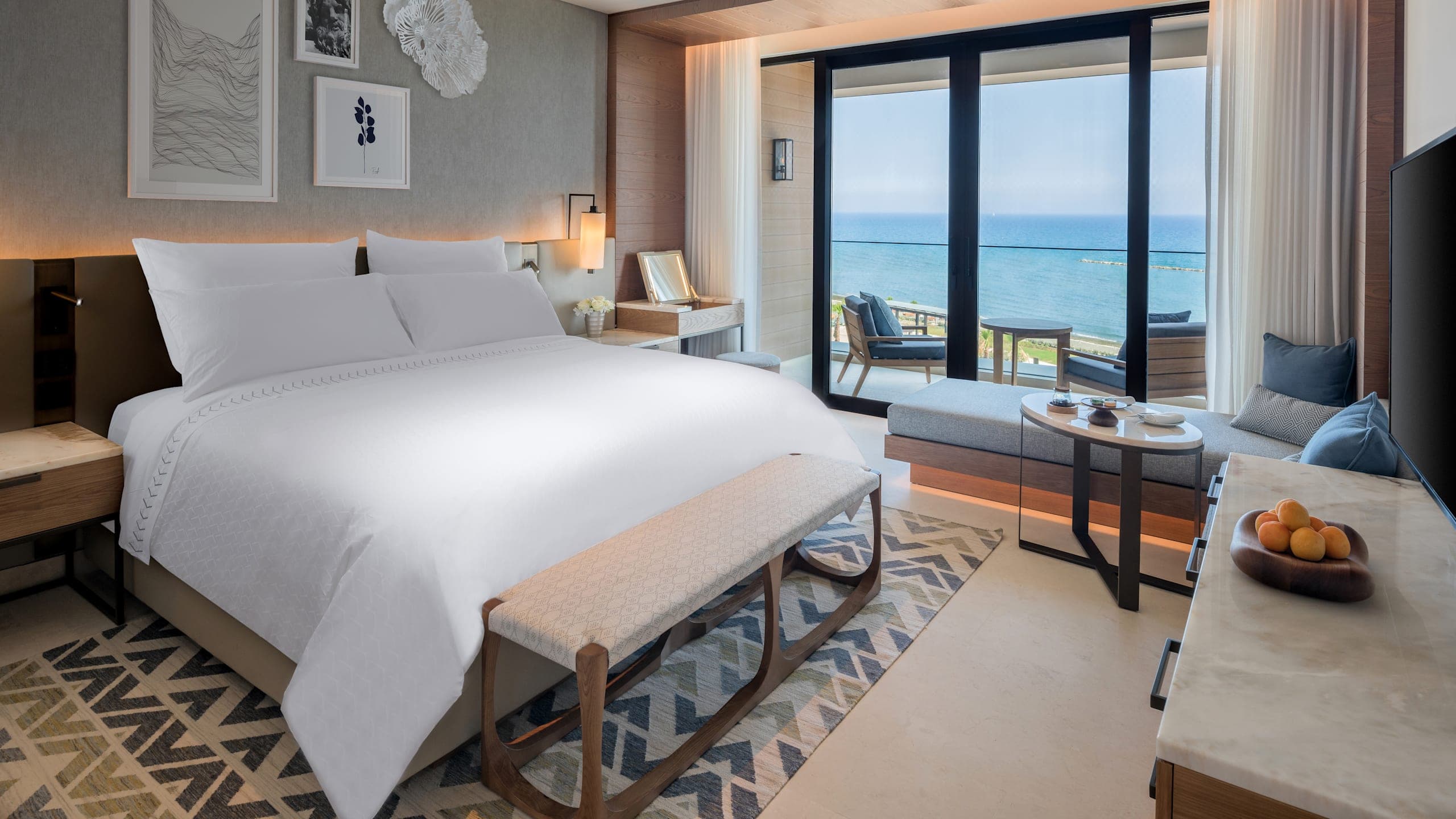 Deluxe Sea View Room - Image 1