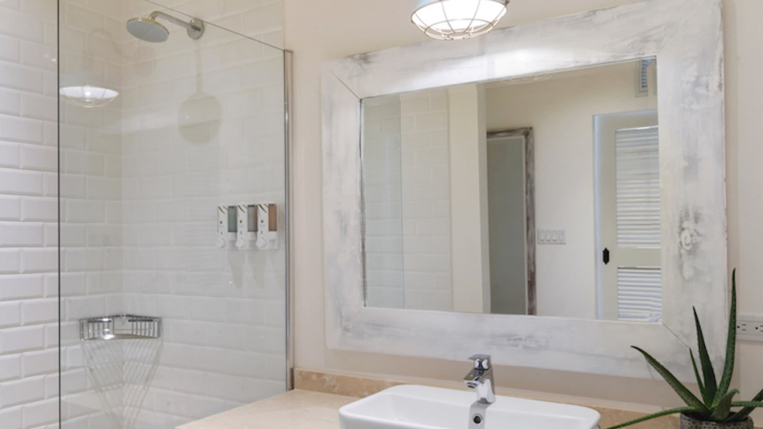 Boardwalk Boutique Hotel Aruba - Image 2