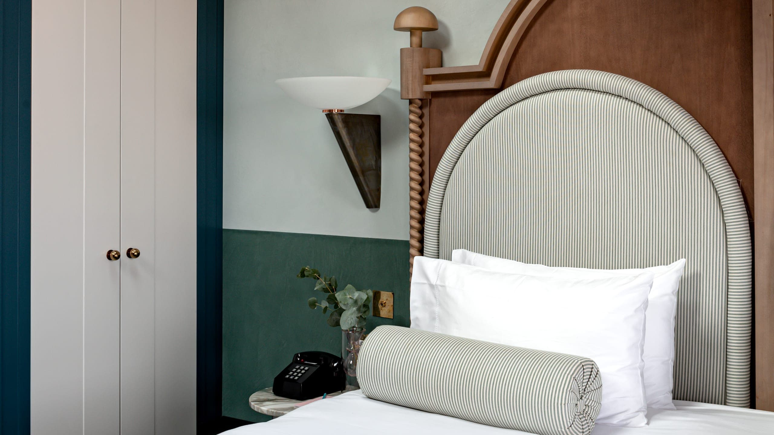 Ognisanti Deluxe Room - Image 2