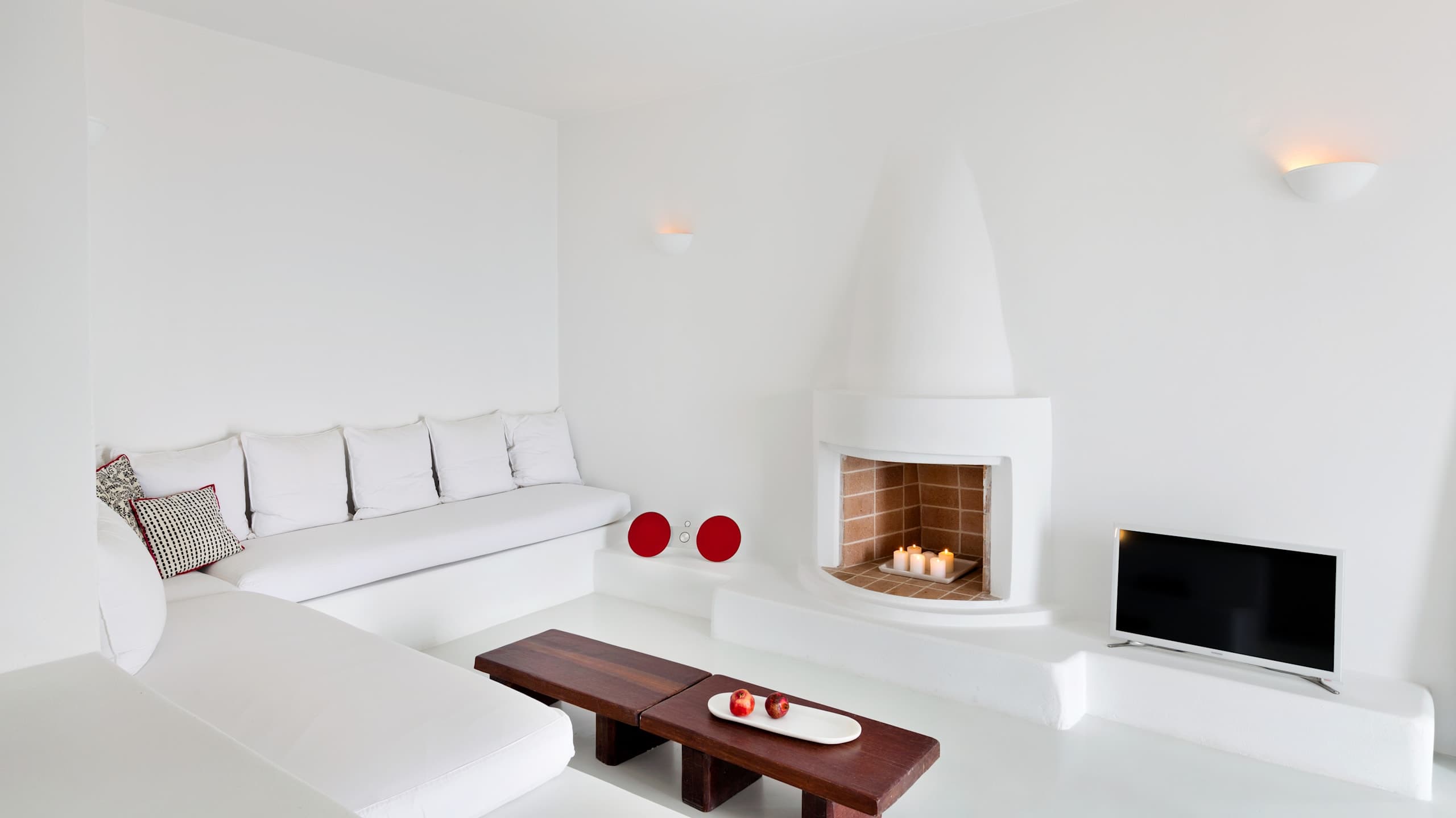 Aenaon Villas - Image 3