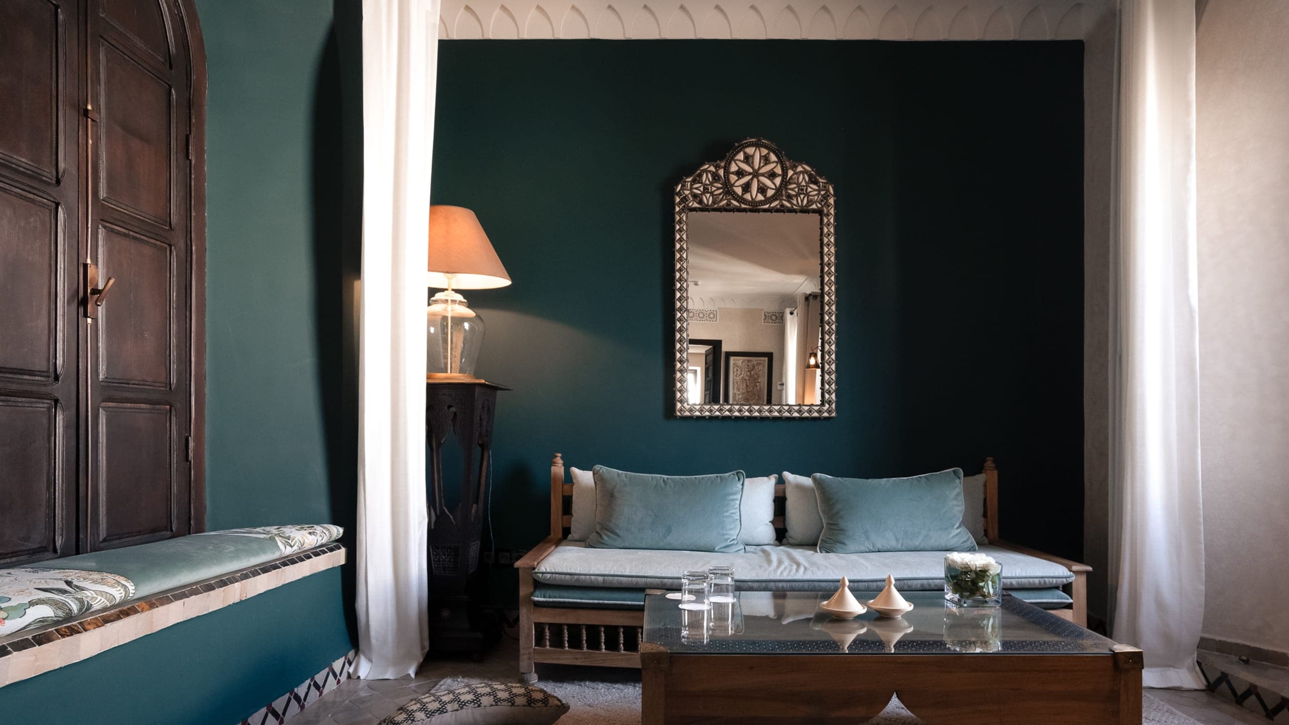 Deluxe Superior Room - Image 4