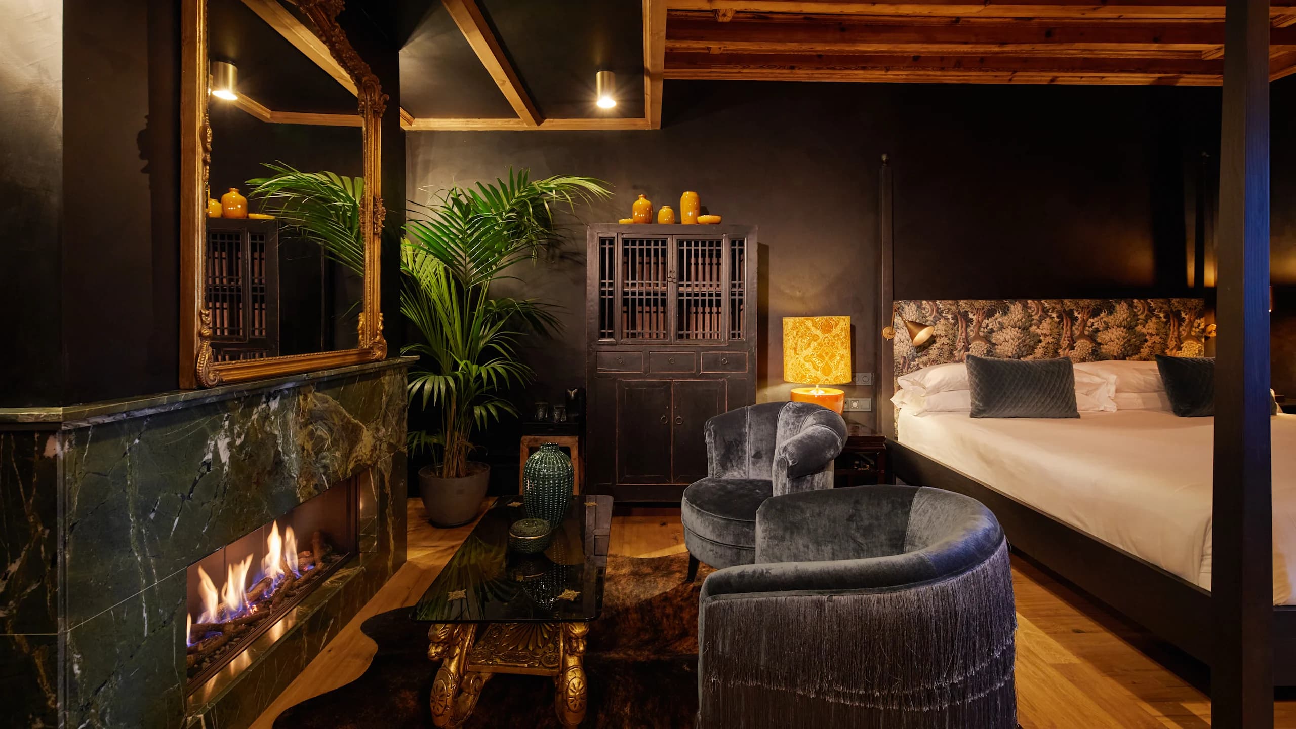 Suite Nueve - Image 3
