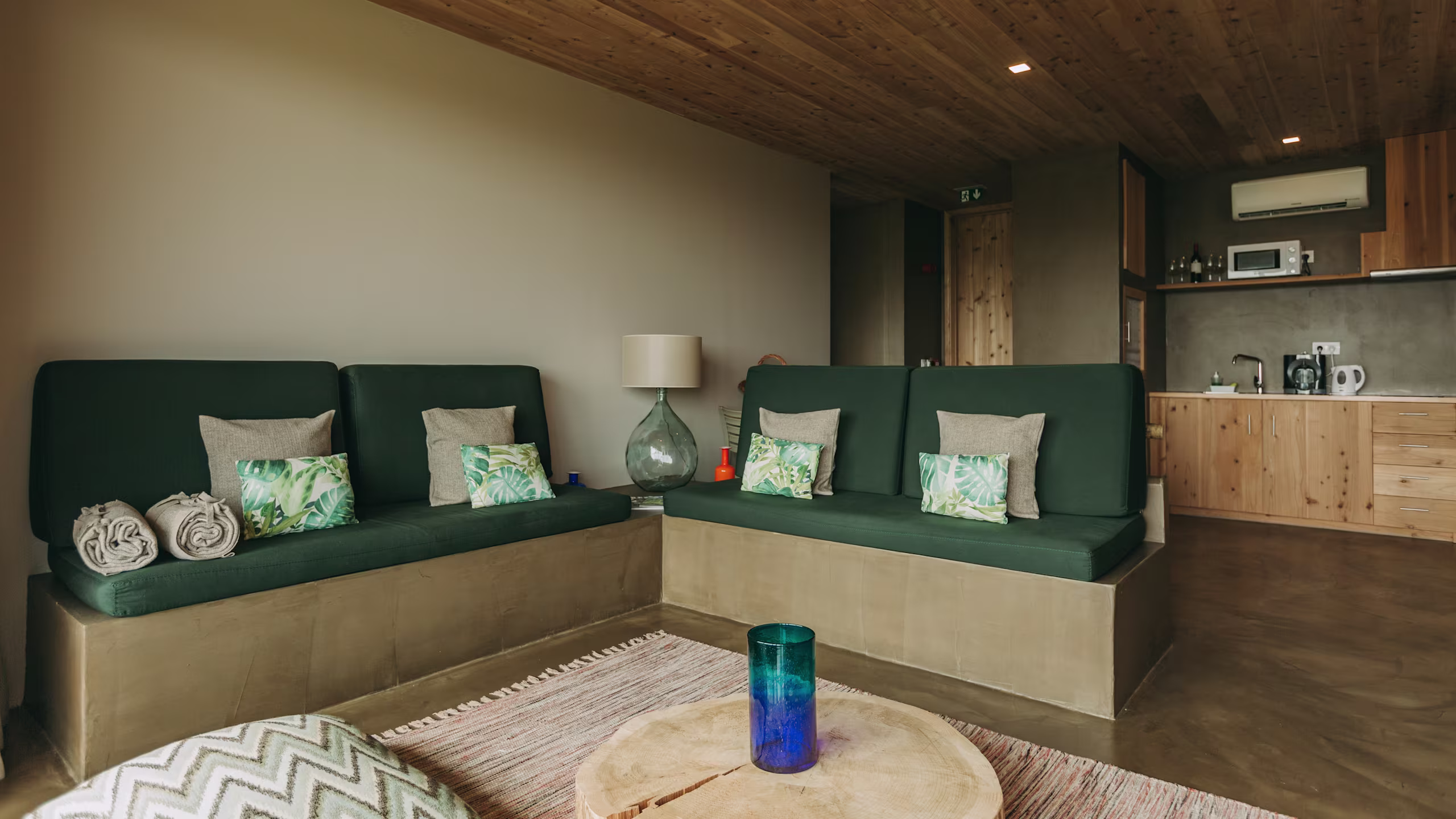Retreat T2 - Image 9