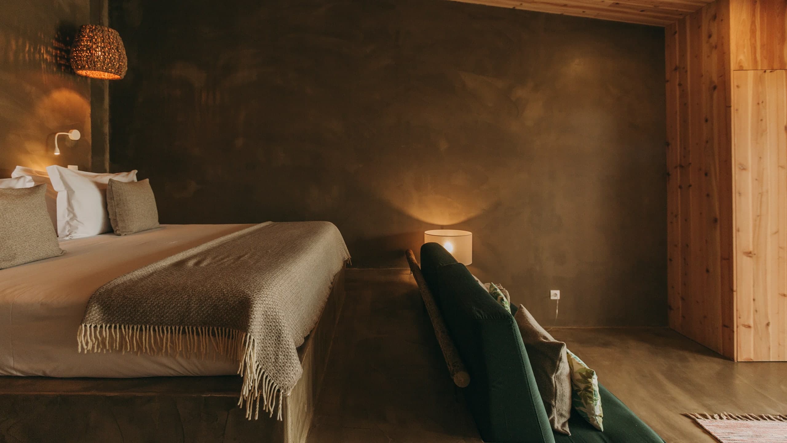 Blue & Green Studio - Image 7