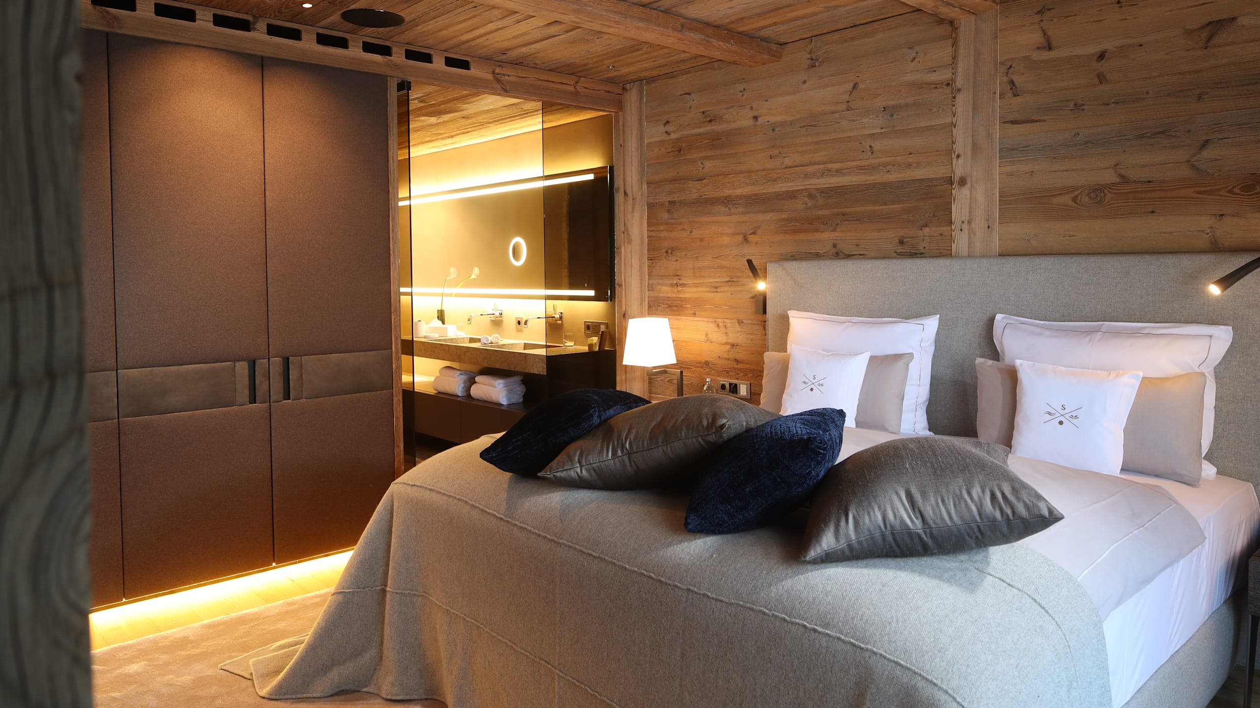 Severin's Alpine Retreat - Image 4