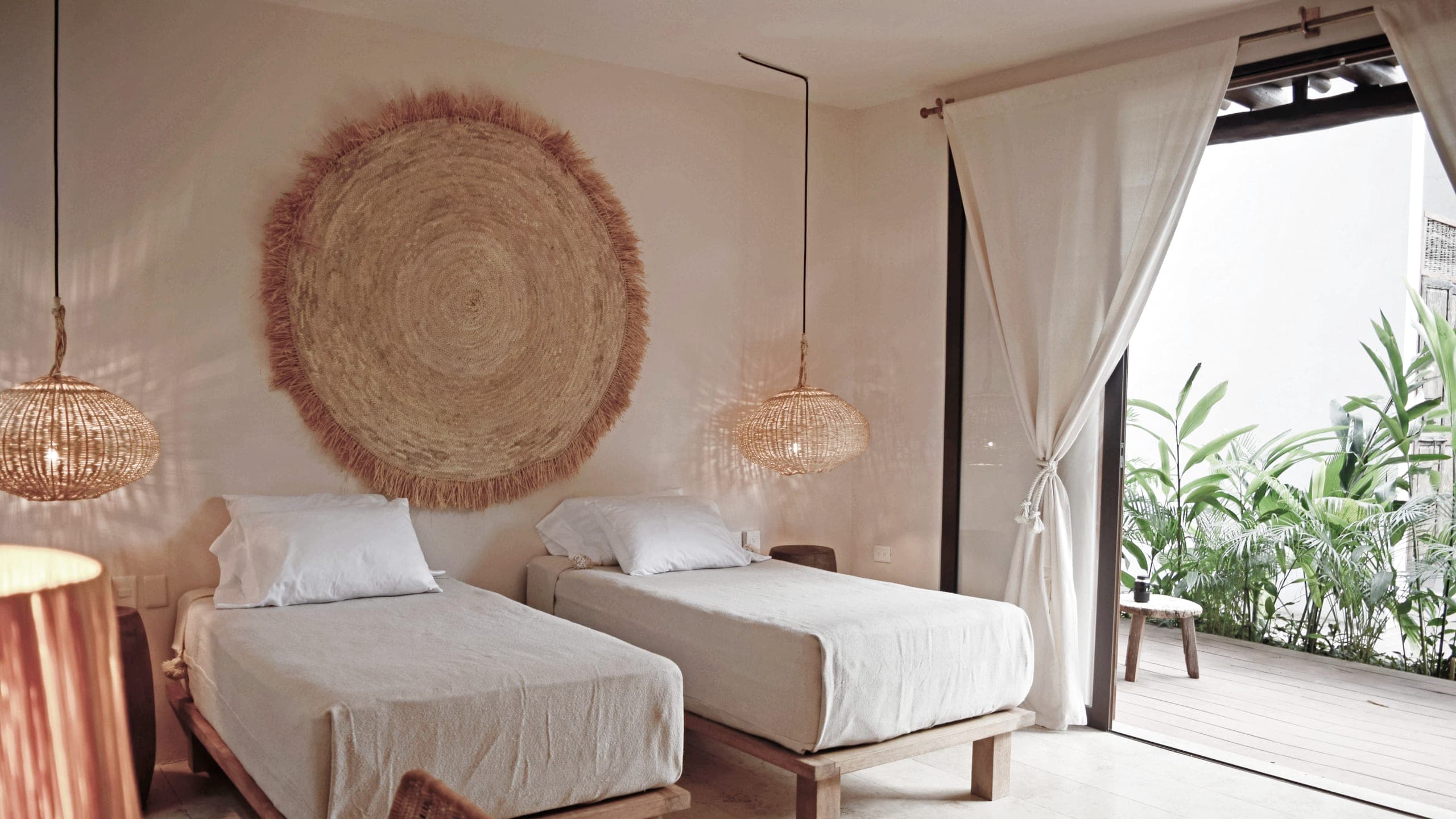 Jungle Twin Room - Image 2