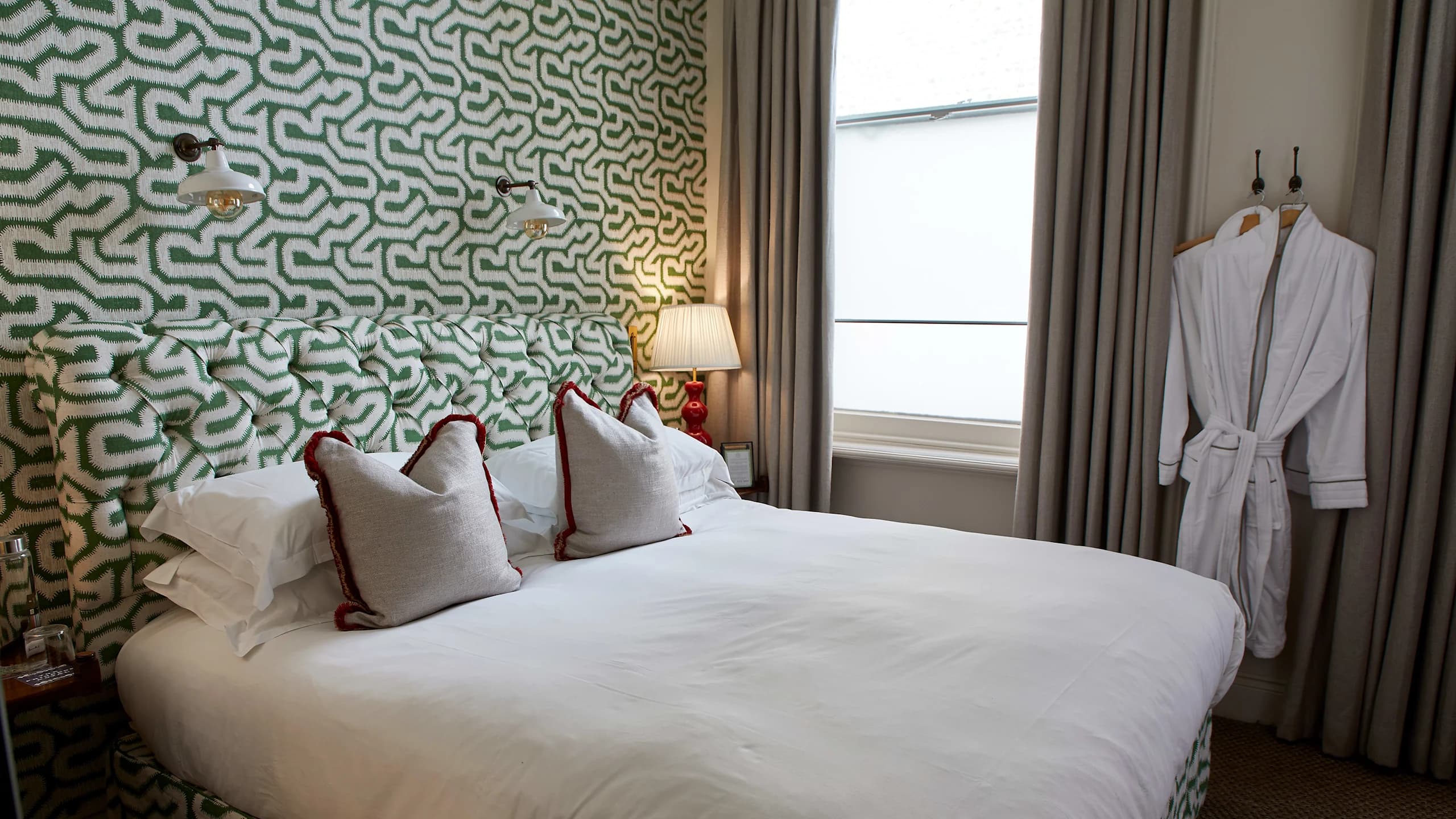 The Princess Royal, Notting Hill - Image 3