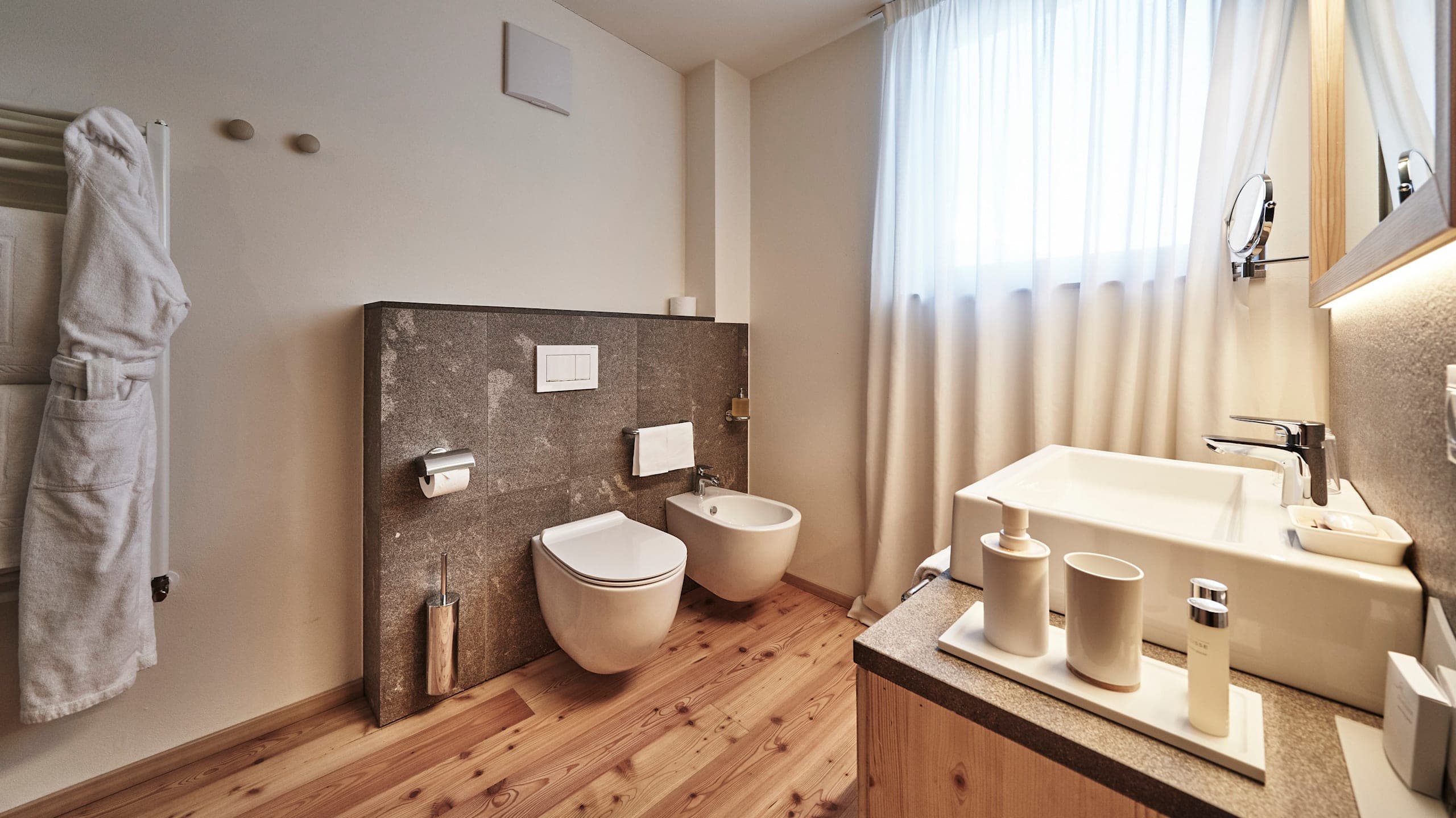 Goldene Rose Karthaus - Image 4