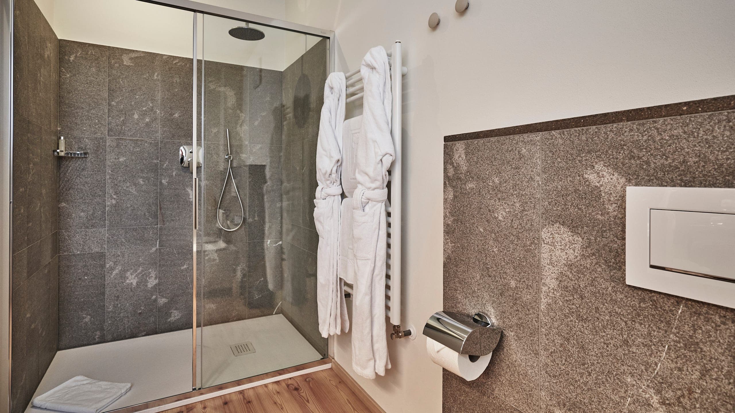 Goldene Rose Karthaus - Image 5