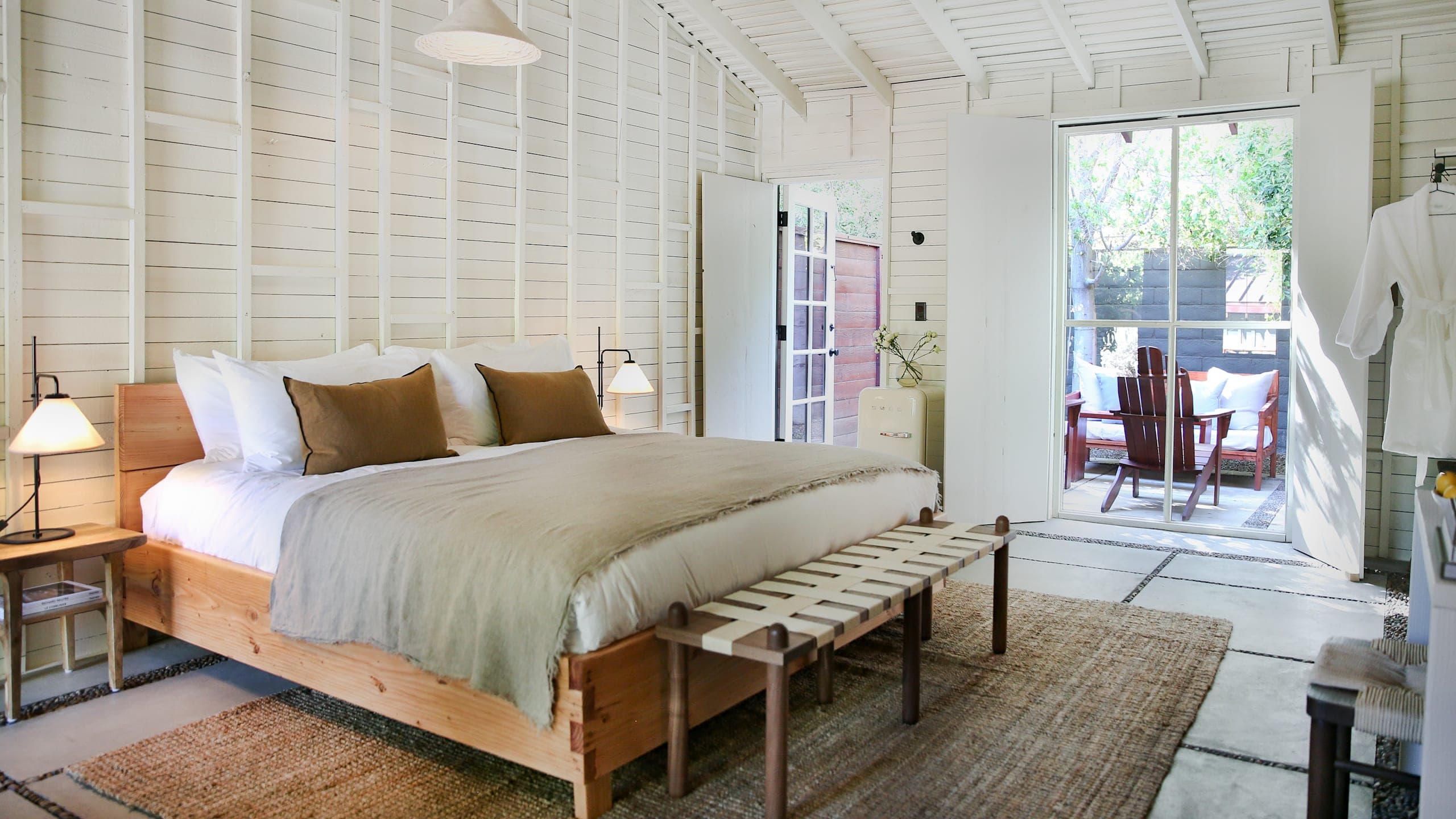 Garden Room - Image 2