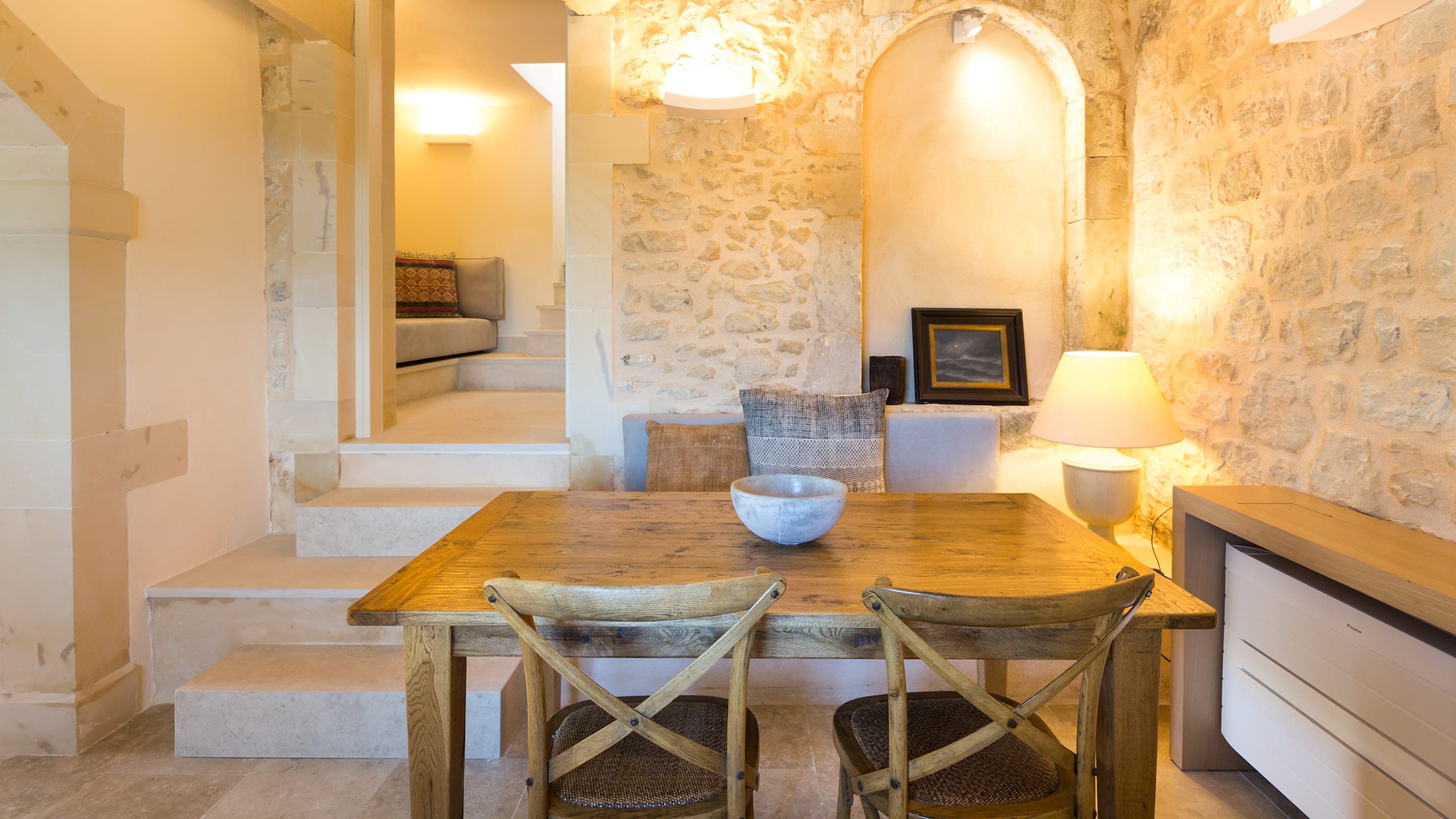 Stone House suite (Borealis) - Image 4