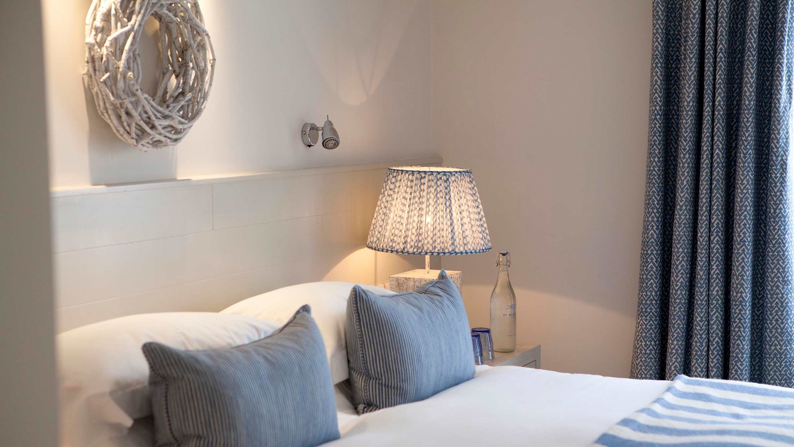 Village Room - Image 3