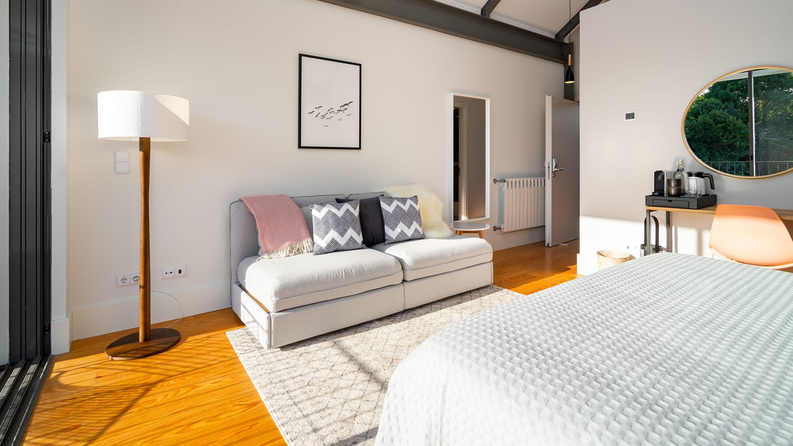 Garden Balcony Suite (Third Floor) - Image 3