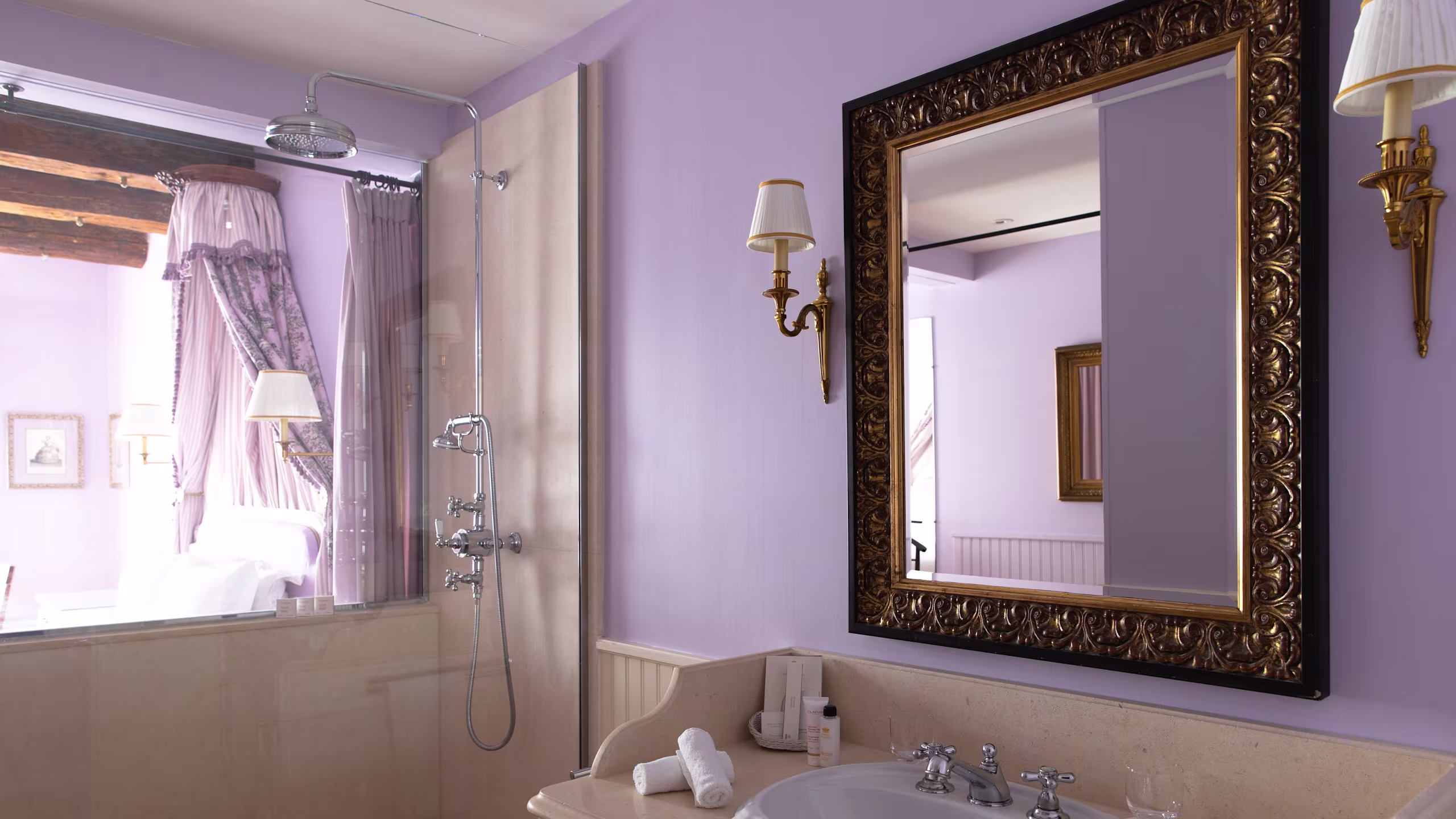 Premium Room with Garden View - Image 2