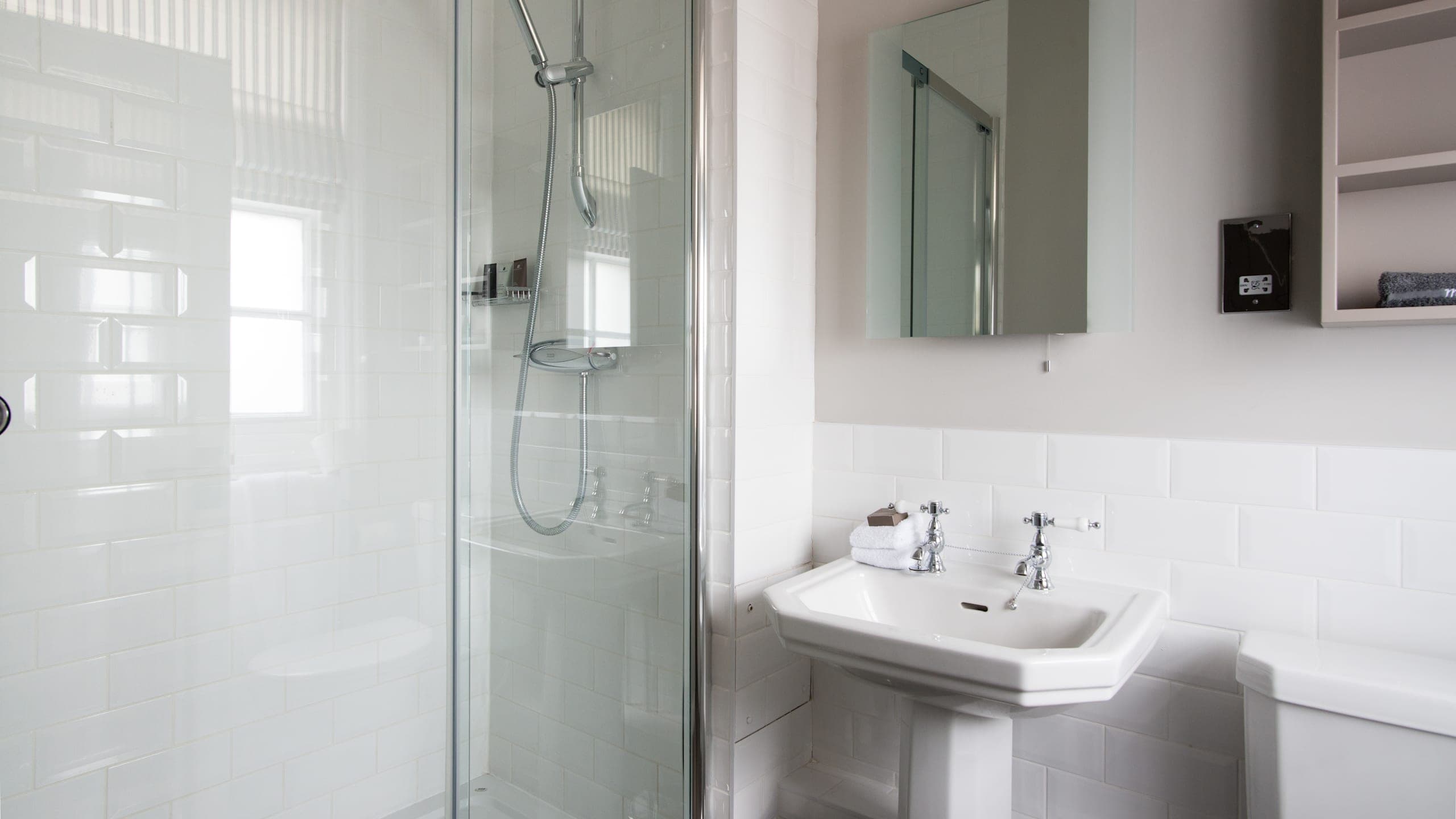 Excellent Double Room - Image 4