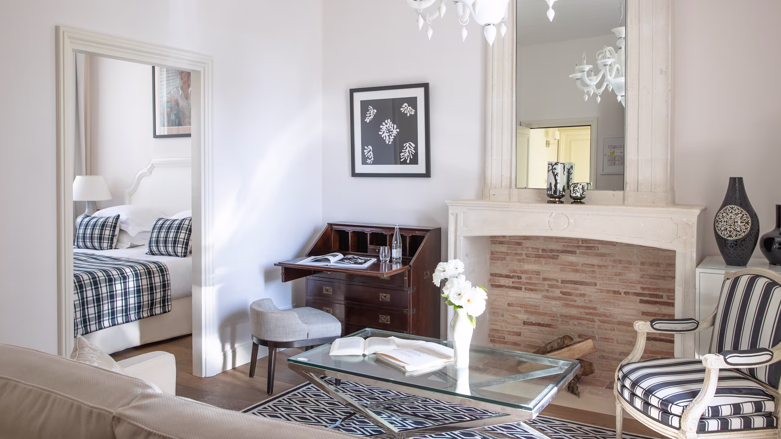 Premier Suite - Image 3