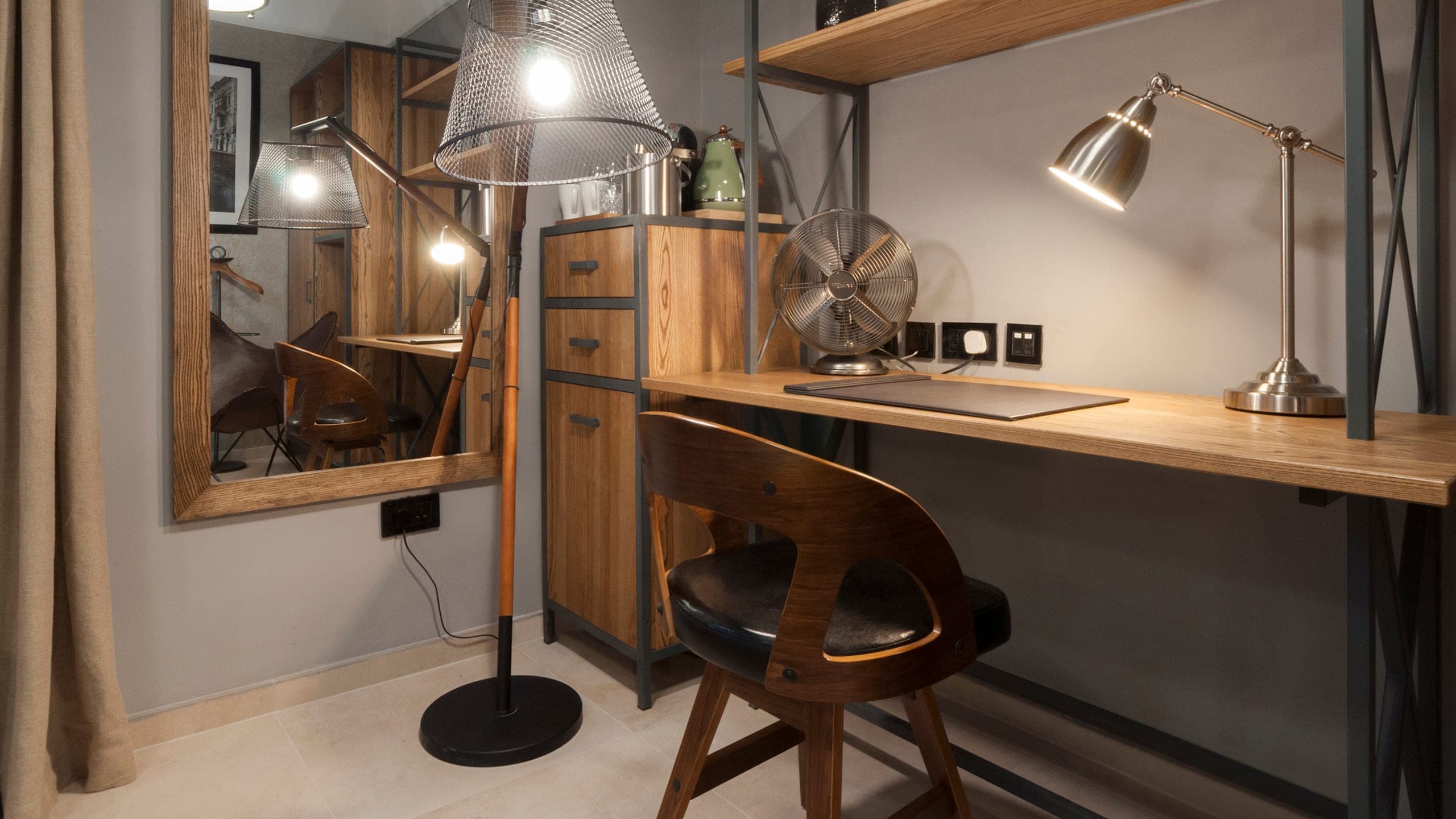 Comfort Room - Image 8