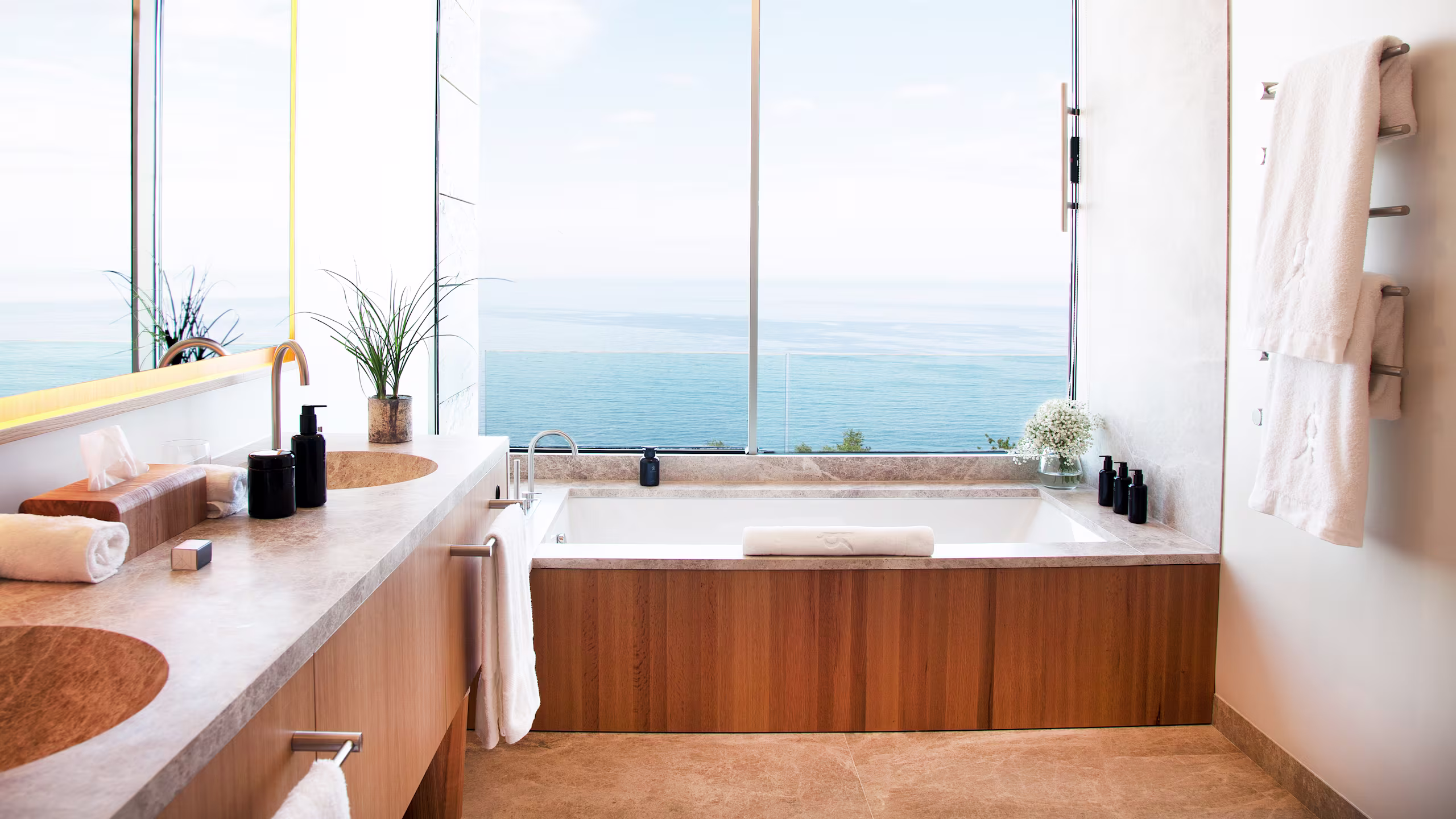Akelarre Ocean Suite - Image 9