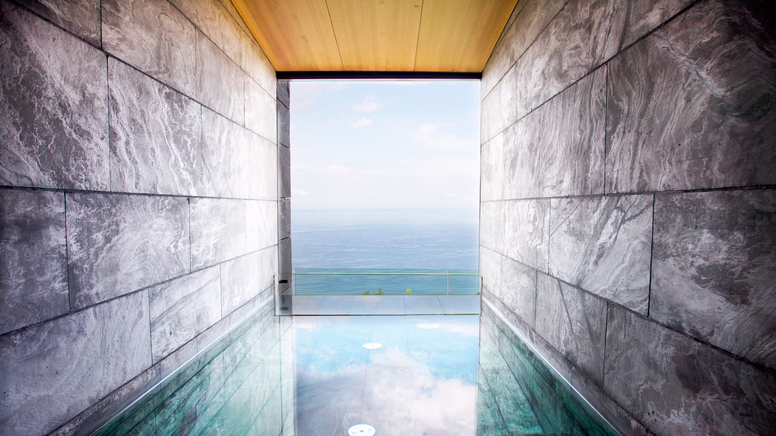 Akelarre Ocean Suite - Image 5