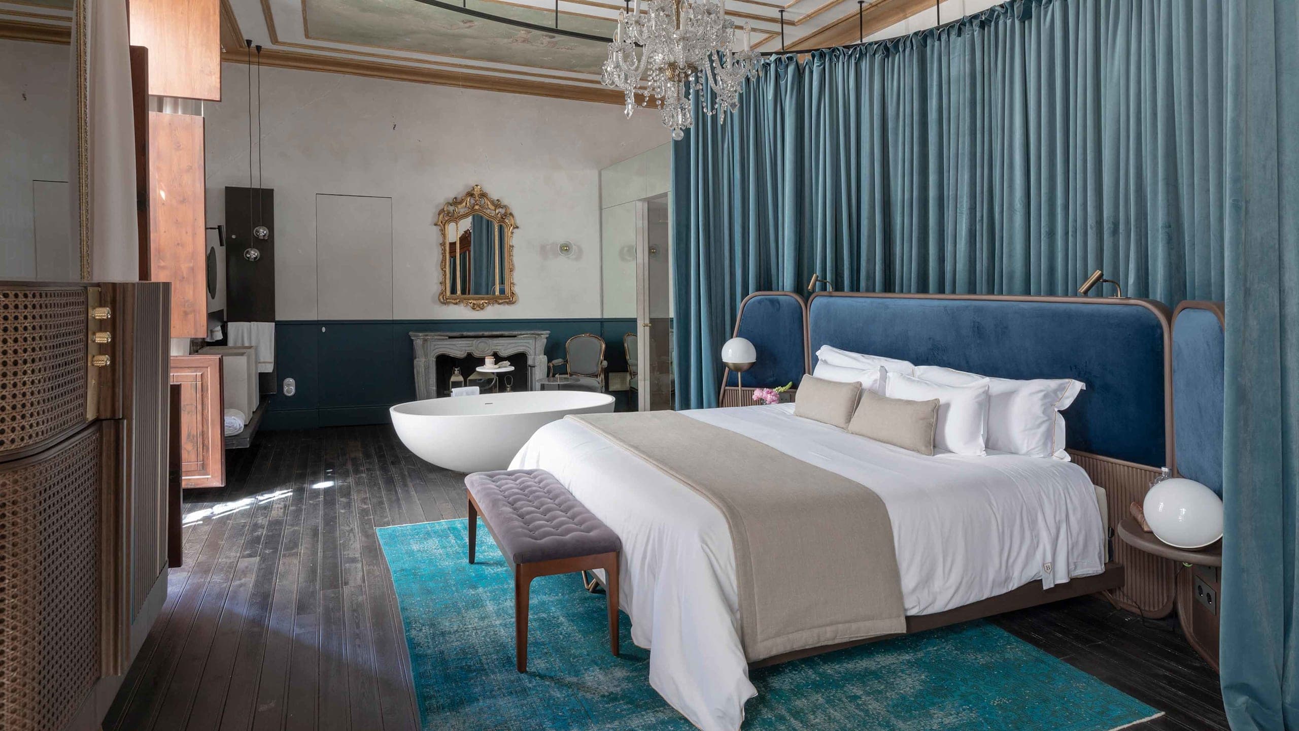 Premium Suite - Image 2