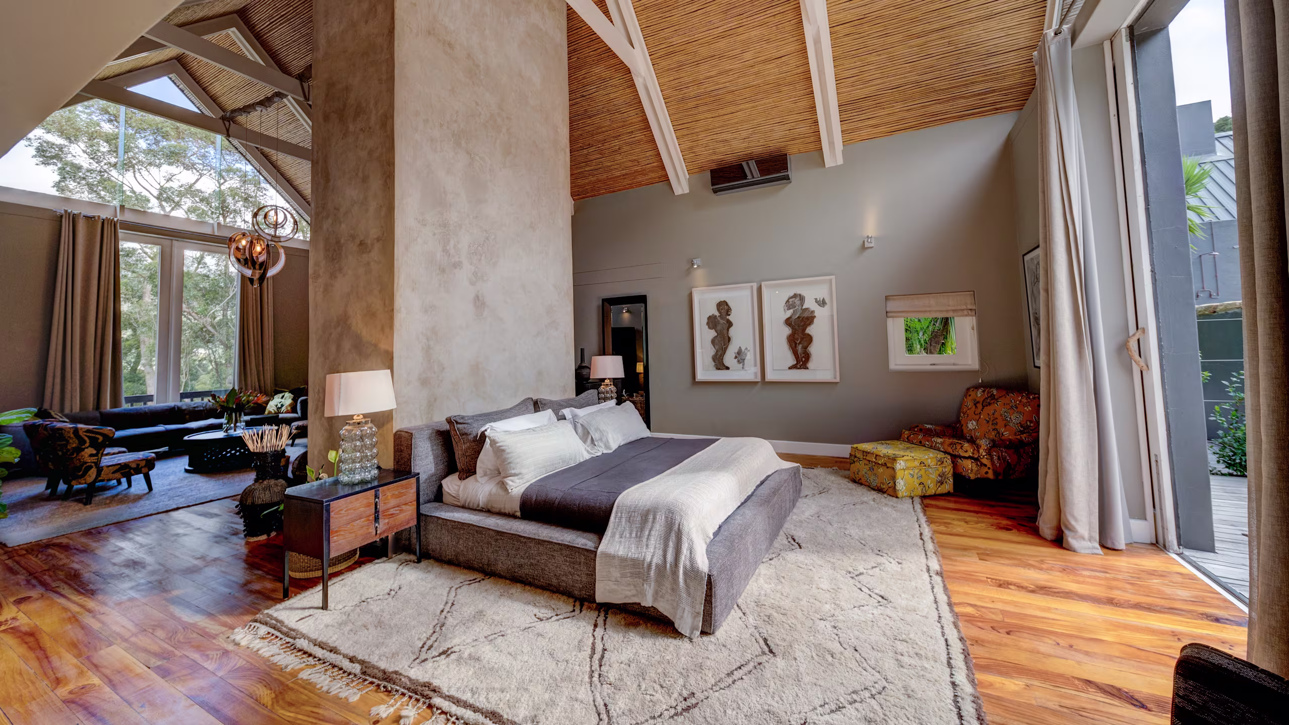 Grand Master Suite with Private Deck (Maison Noir) - Image 5