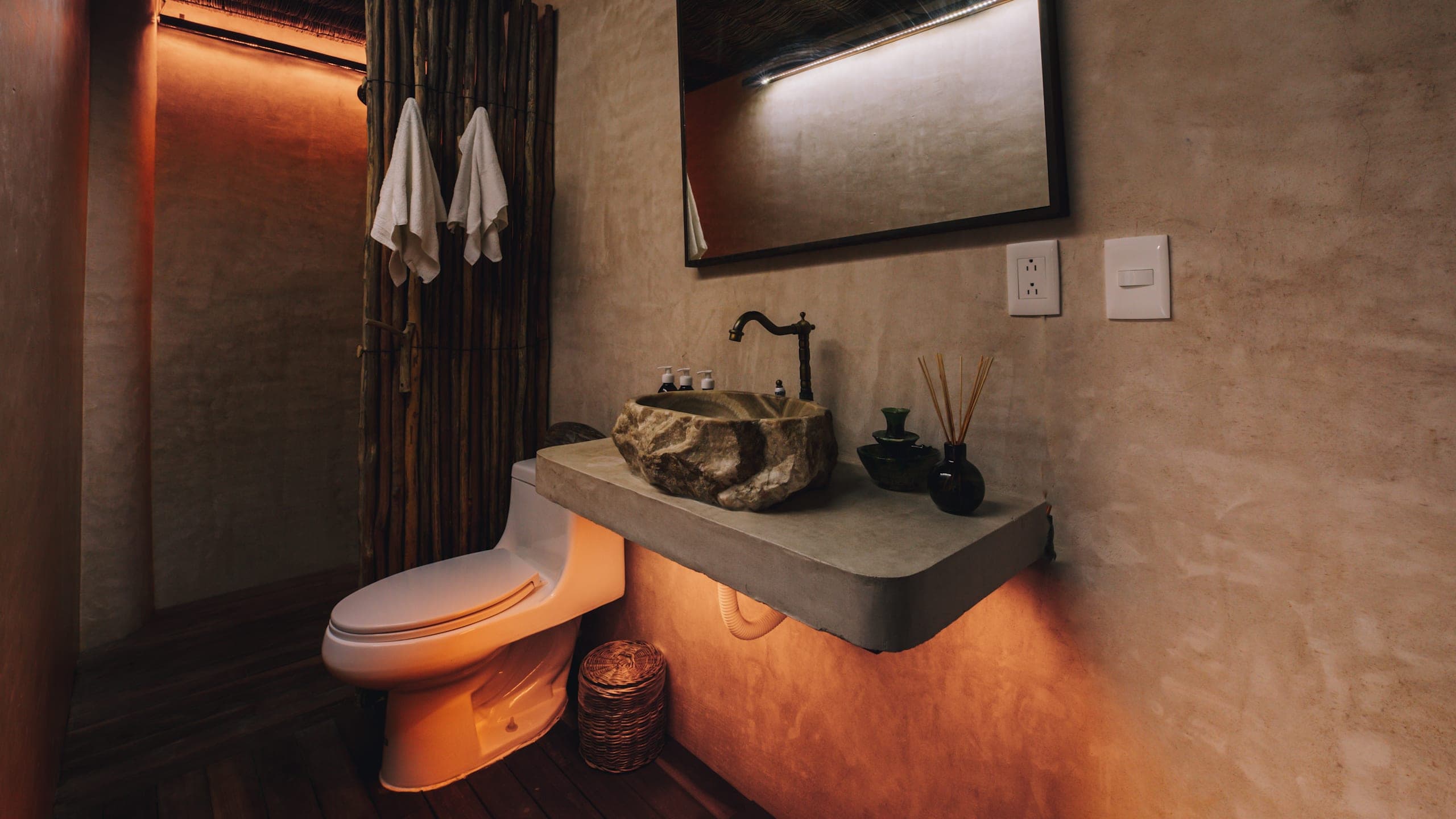 Standard Room - Image 2