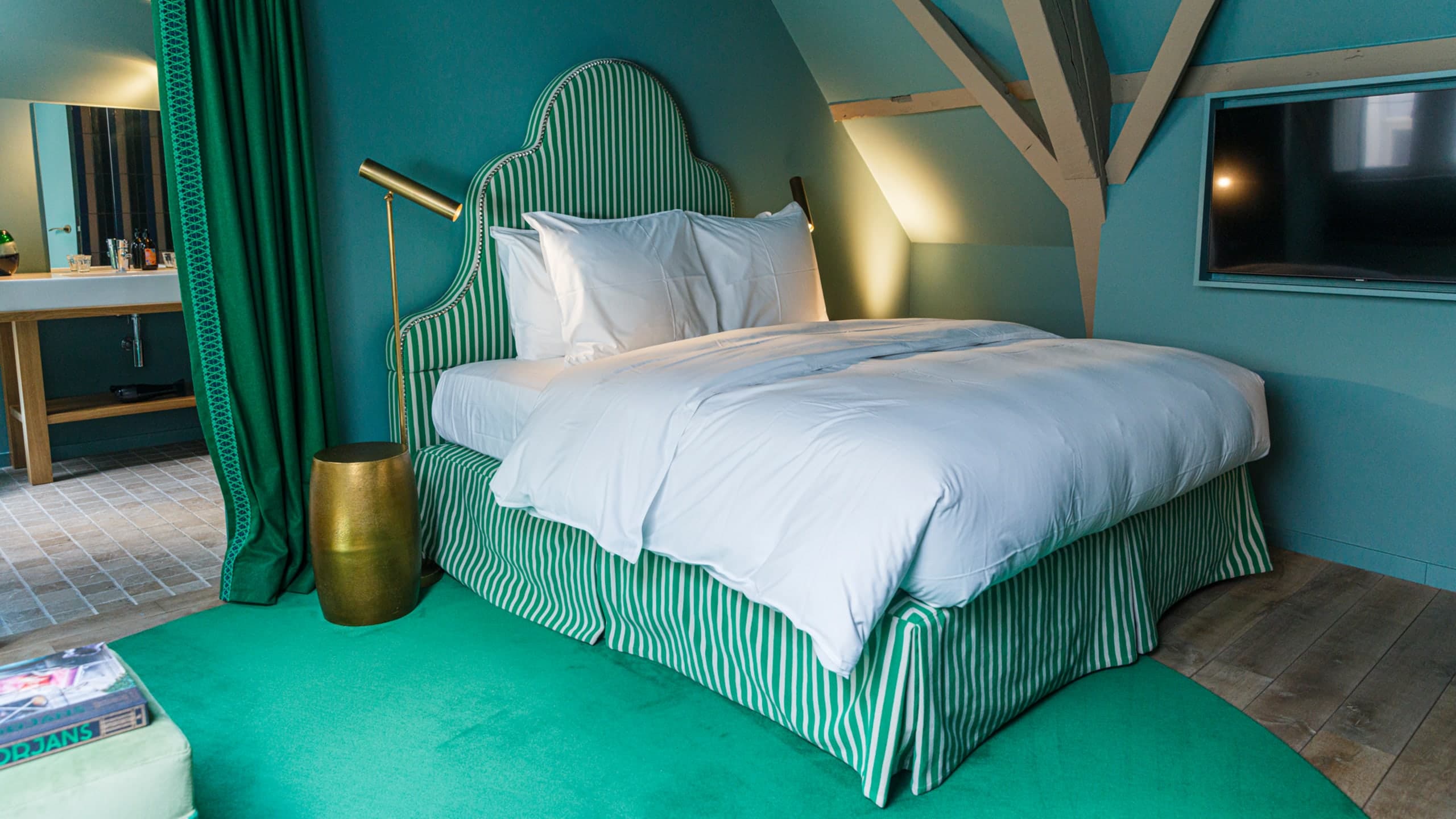 Hotel Flora - Image 2