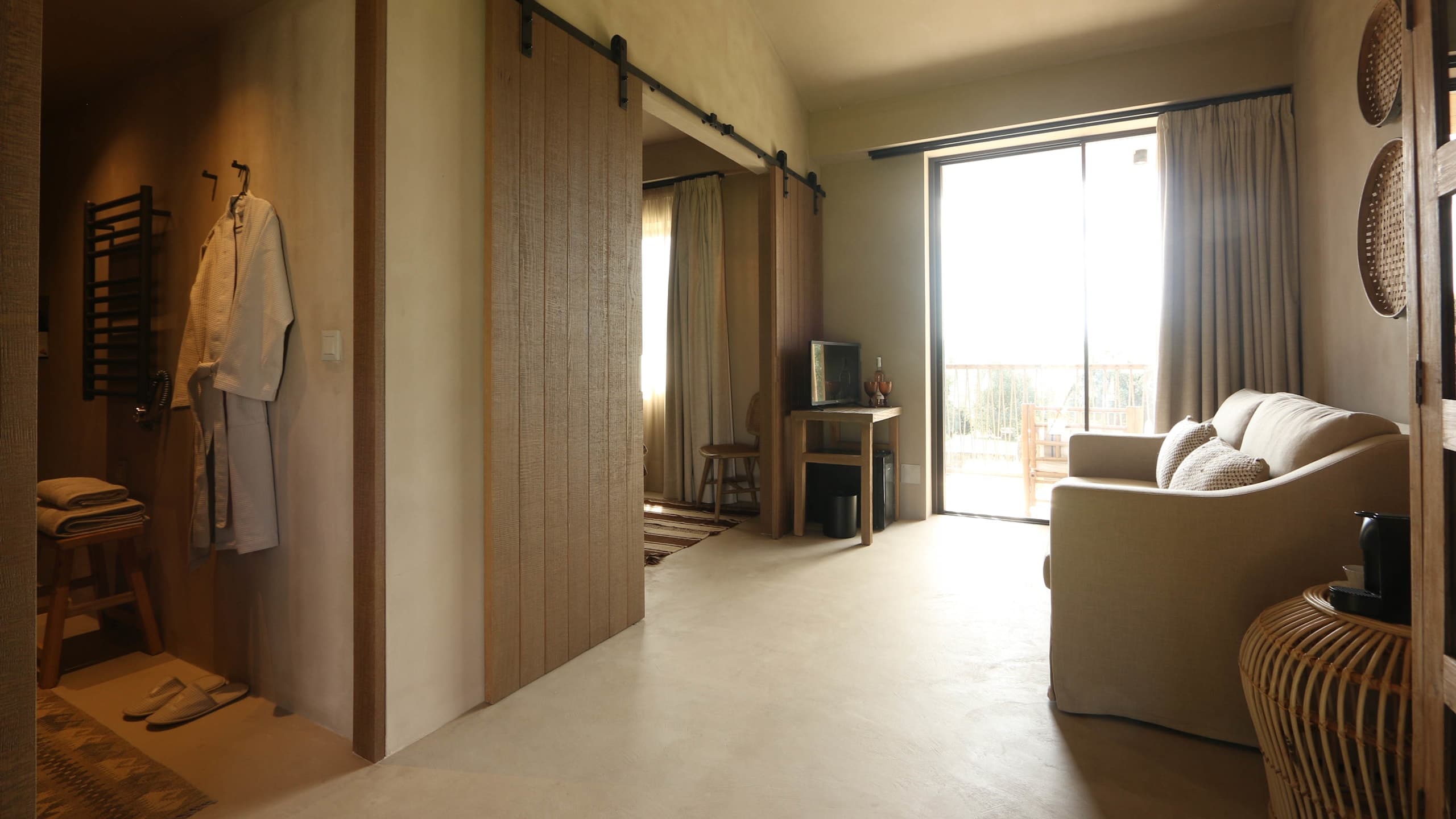 Chimney Suite - Image 7