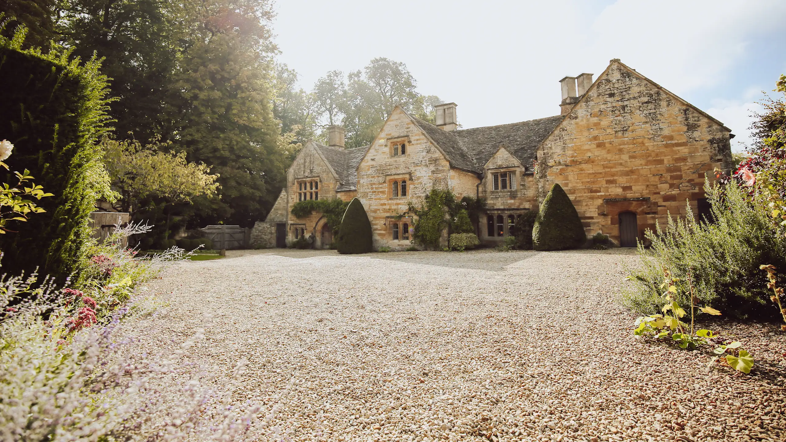 Temple Guiting Manor & Barns - Image 4